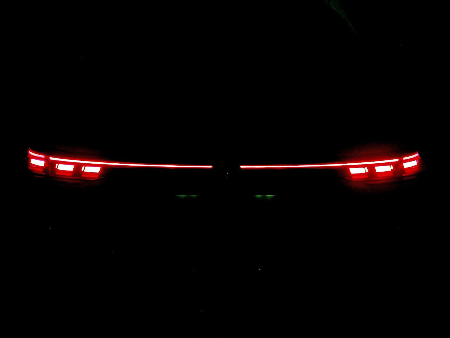 VW Passat Variant 2.0 TSI R-Line 4Motion DSG-showroom-element-3
