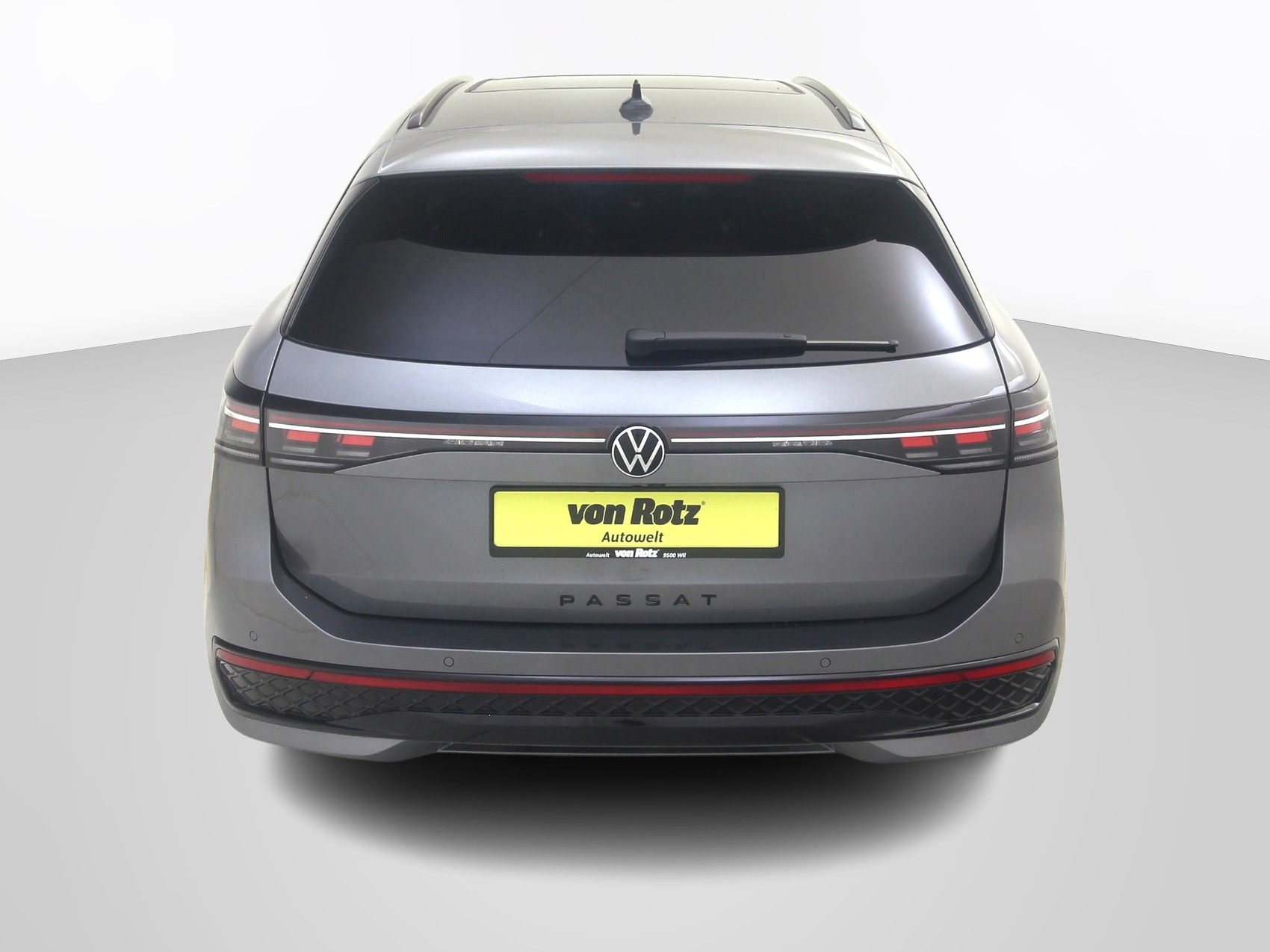 VW Passat Variant 2.0 TSI R-Line 4Motion DSG-showroom-element-2