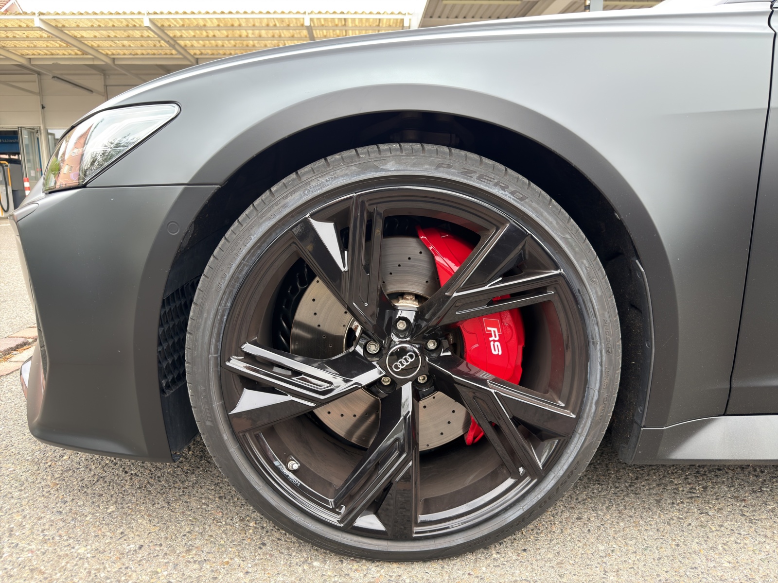 AUDI RS6 Avant 4.0 TFSI V8 quattro-image-14