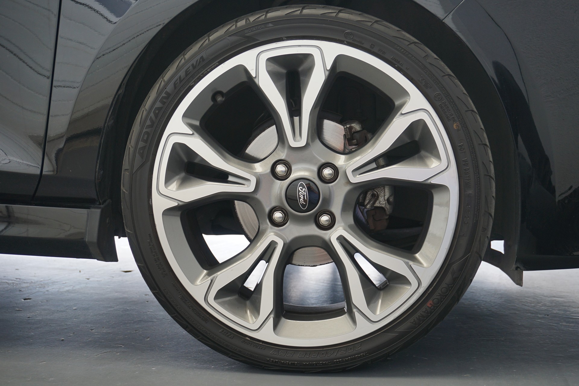 FORD Fiesta 1.0 SCTi ST Line 100PS mit erst 47`000km!!-image-11