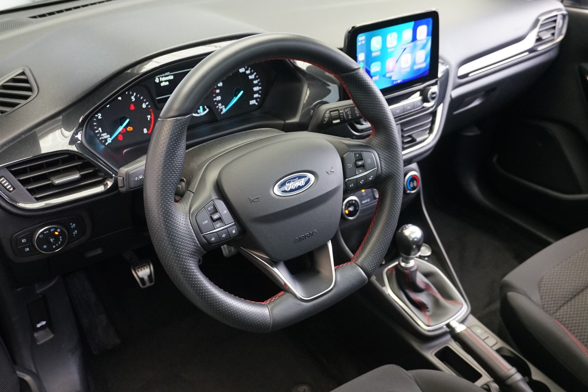 FORD Fiesta 1.0 SCTi ST Line 100PS mit erst 47`000km!!-image-16