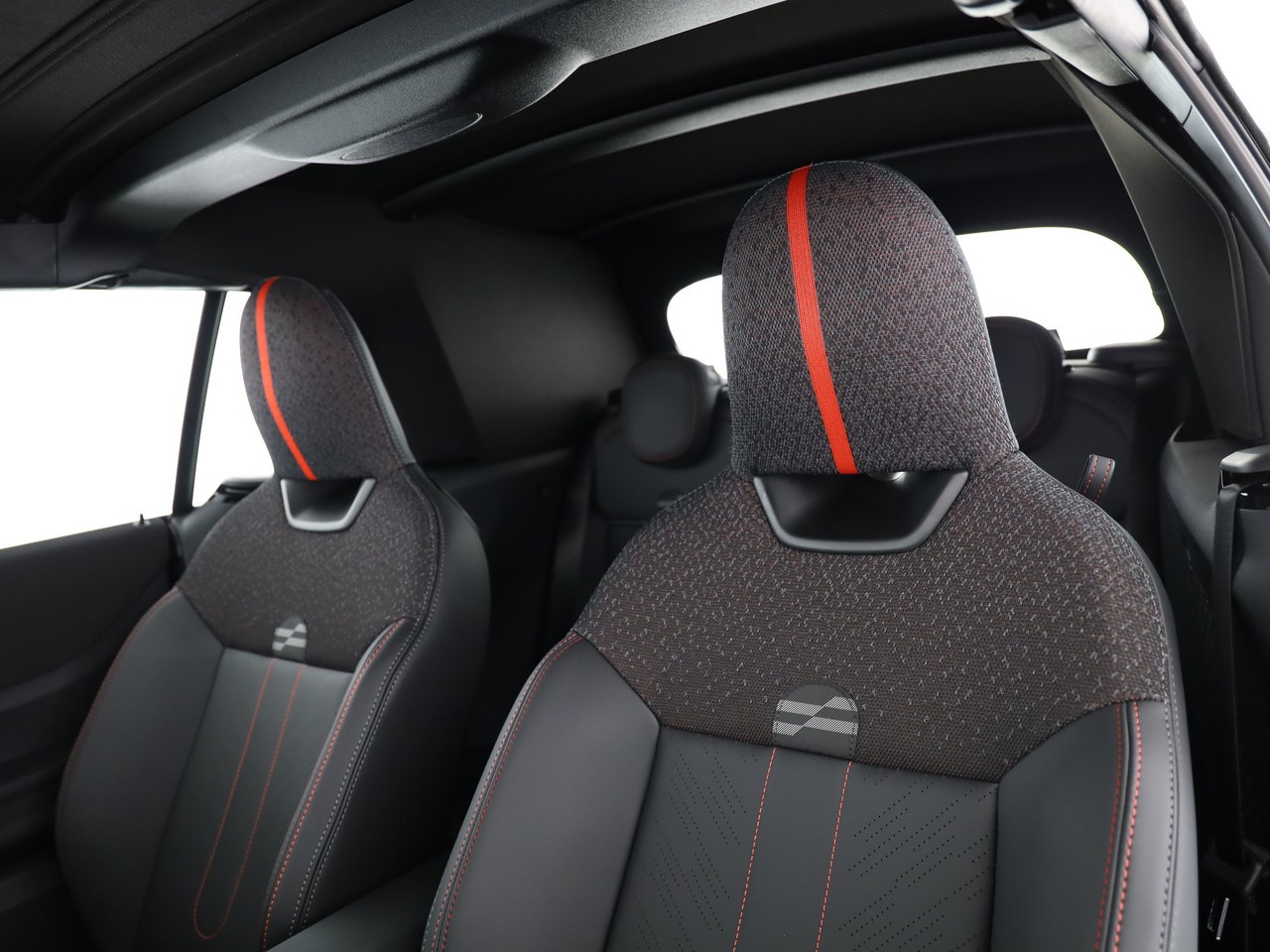 MINI Cooper John Cooper Works Cabriolet DKG-image-9