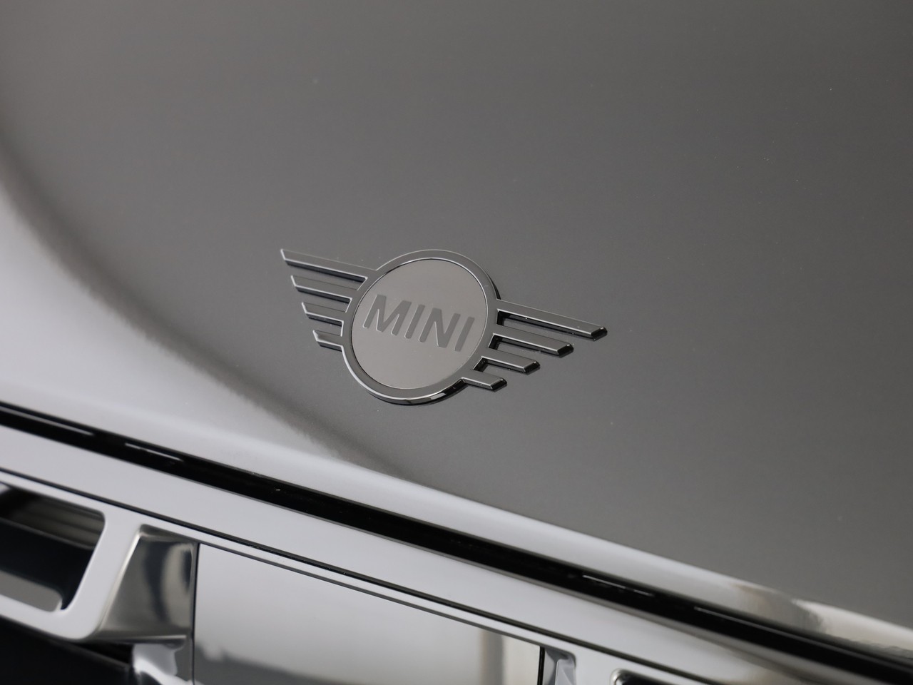 MINI Cooper John Cooper Works Cabriolet DKG-image-6