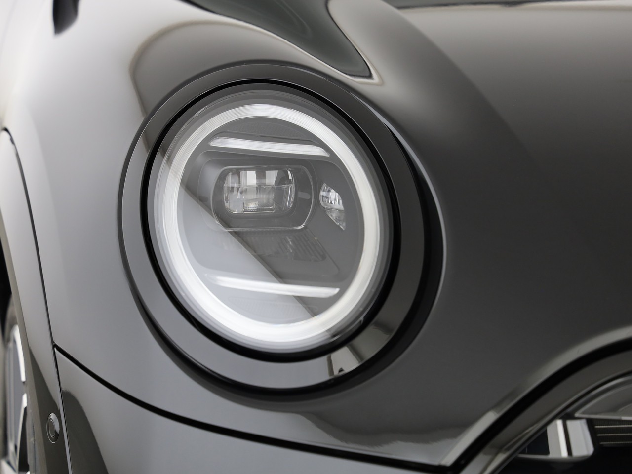 MINI Cooper John Cooper Works Cabriolet DKG-image-5