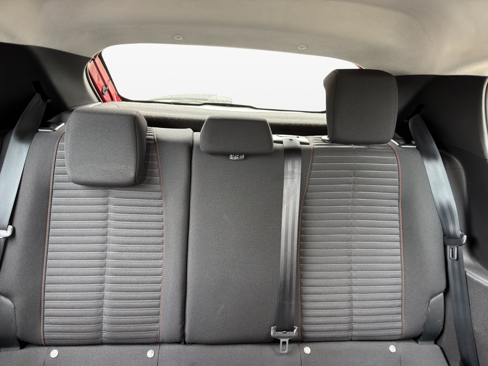 PEUGEOT 208 1.5 BlueHDi Active Pack-image-14