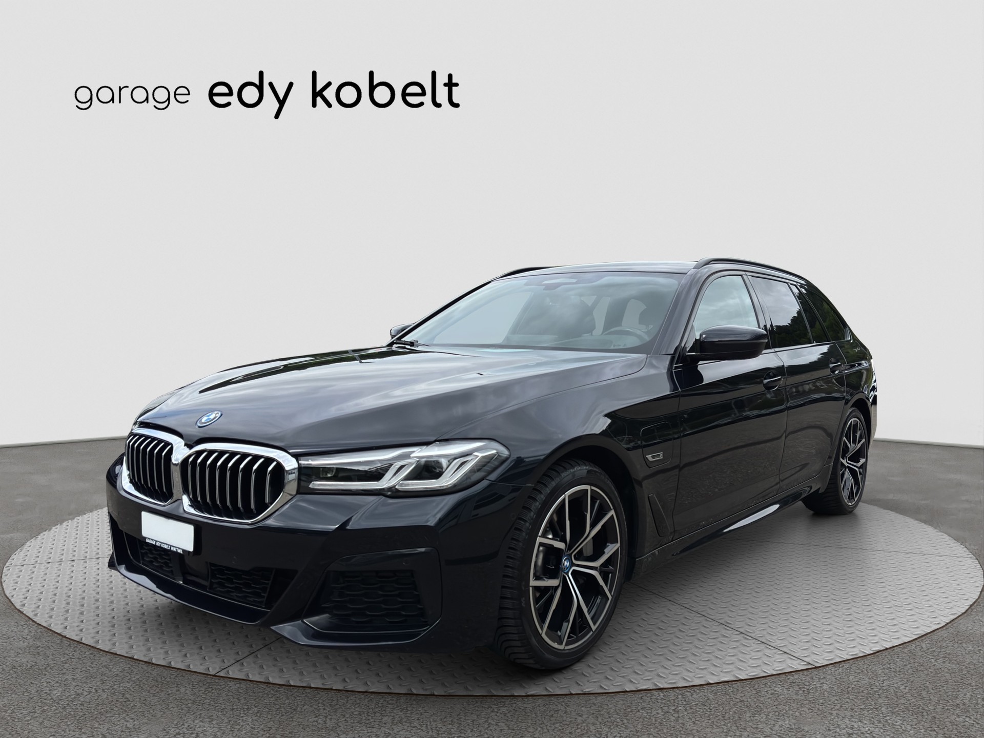 BMW 530e xDrive Touring Pure M Sport Steptronic