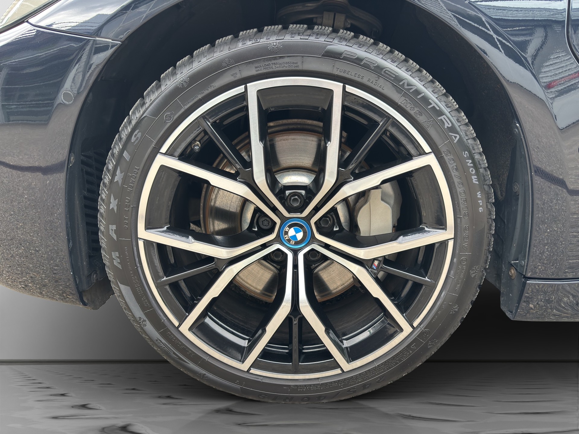 BMW 530e xDrive Touring Pure M Sport Steptronic-image-23