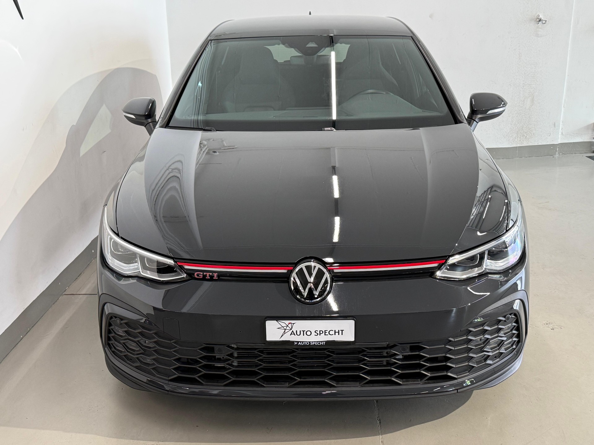 VW Golf 2.0 TSI GTI DSG-showroom-element-2