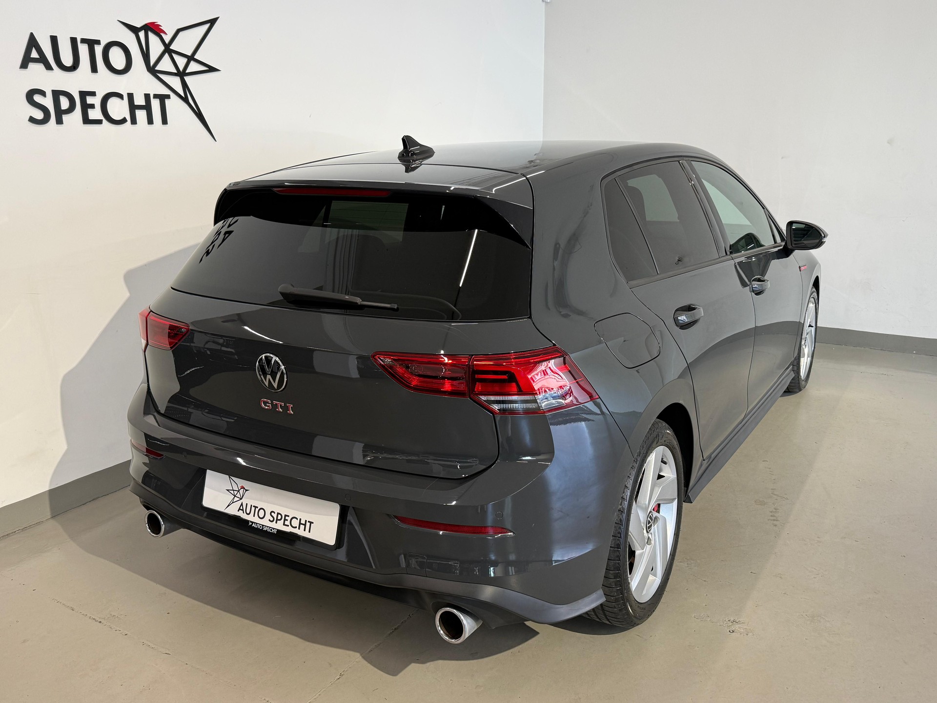 VW Golf 2.0 TSI GTI DSG-image-4