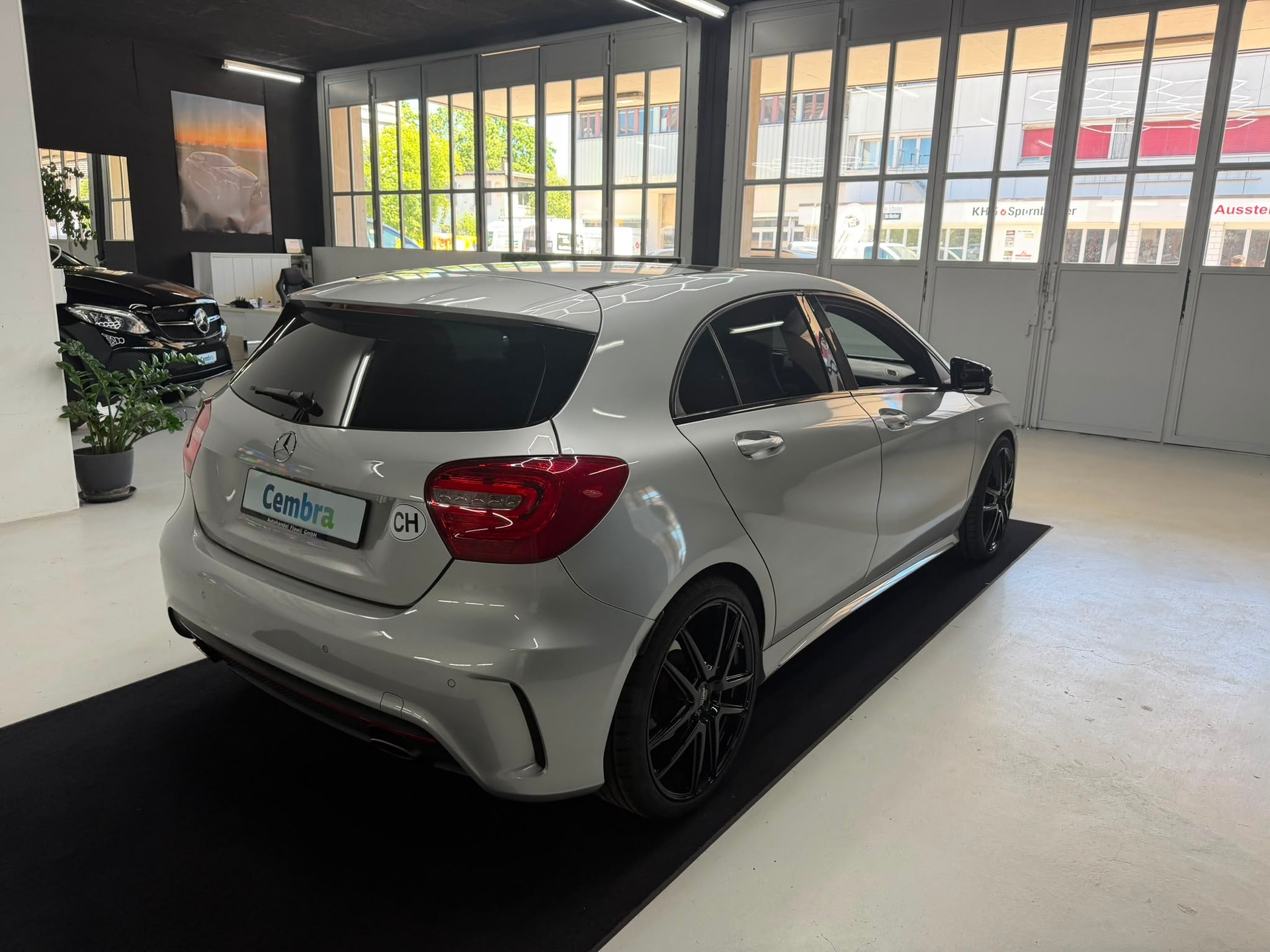 MERCEDES-BENZ A 250 Sport 7G-DCT-image-10