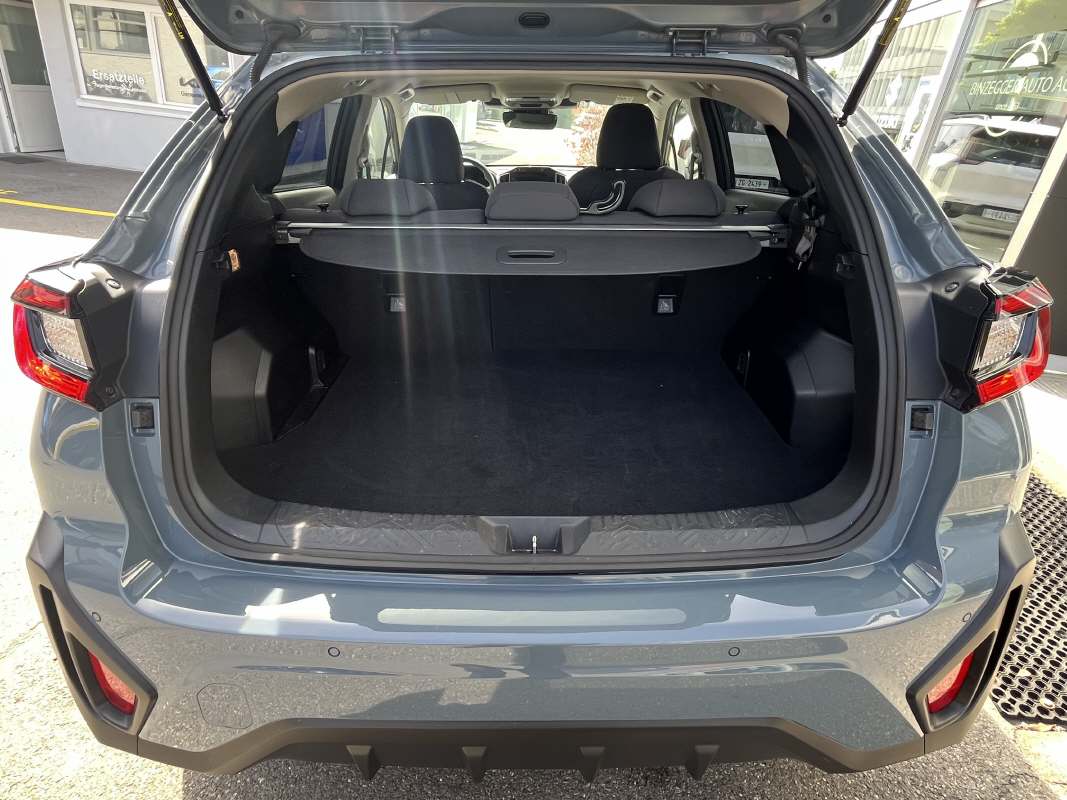 SUBARU Crosstrek 2.0i e-Boxer Swiss Plus-image-4