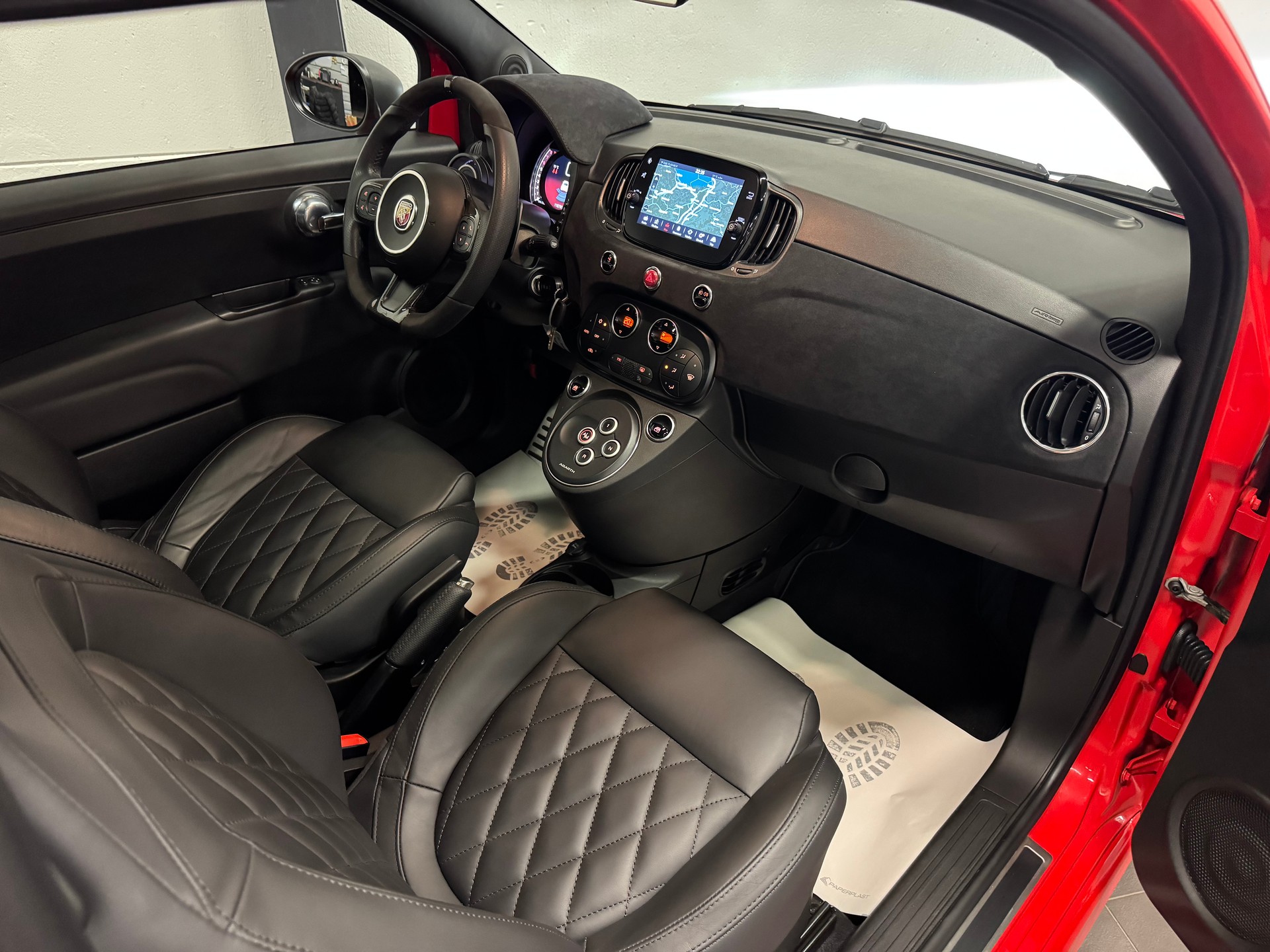 FIAT 595 1.4 16V Turbo Abarth Competizione Dualogic-image-19