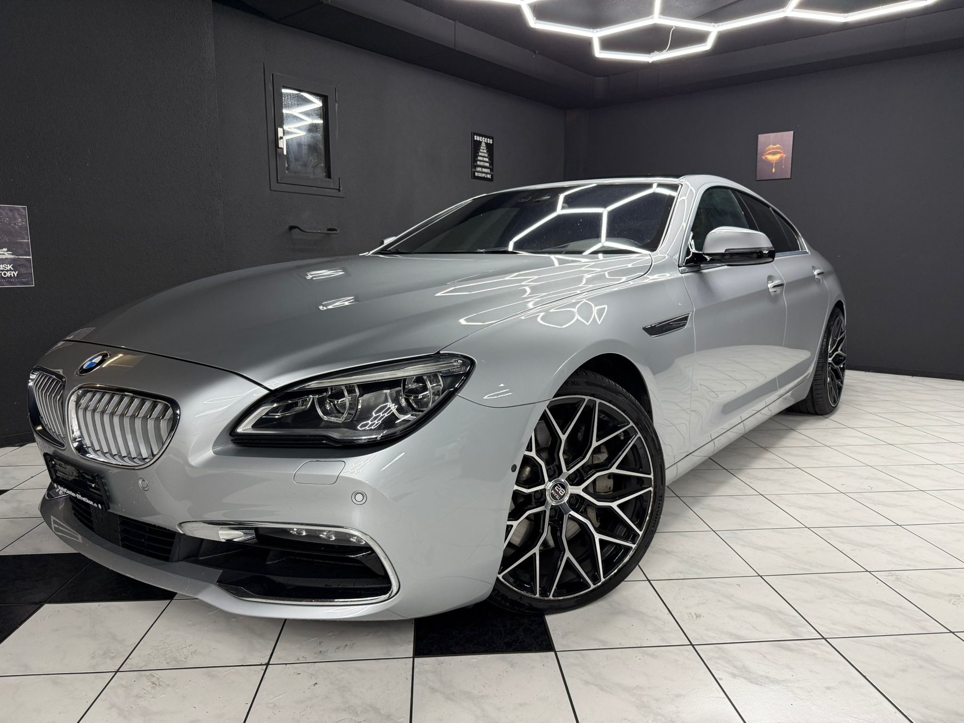 BMW 650i Gran Coupé xDrive-showroom-element-1
