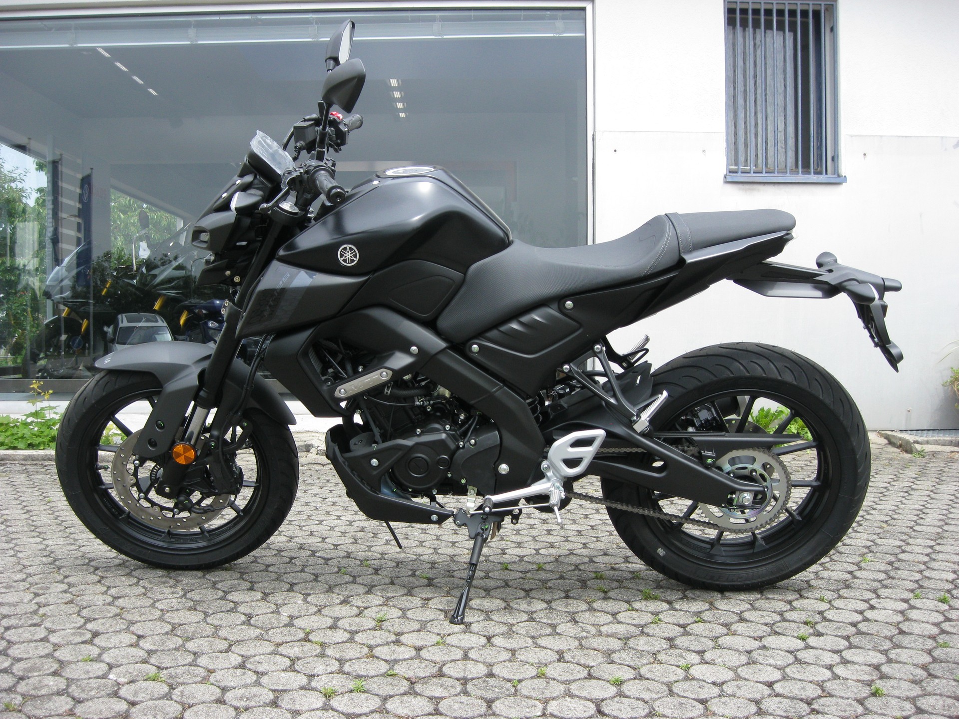 YAMAHA MT-125-image-0