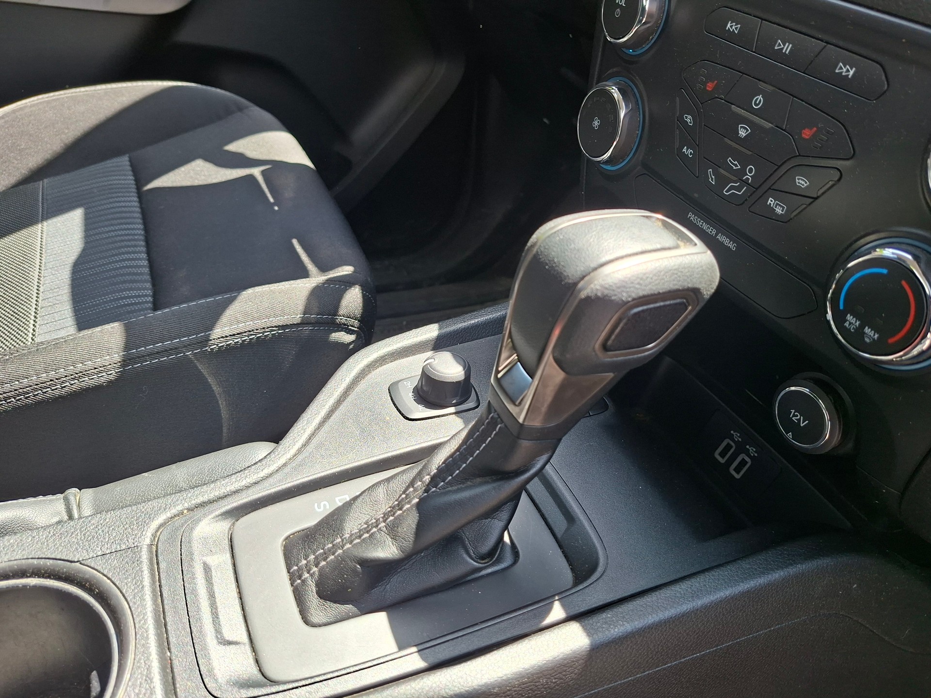FORD Ranger XLT 2.0 Eco Blue 4x4 A-image-12