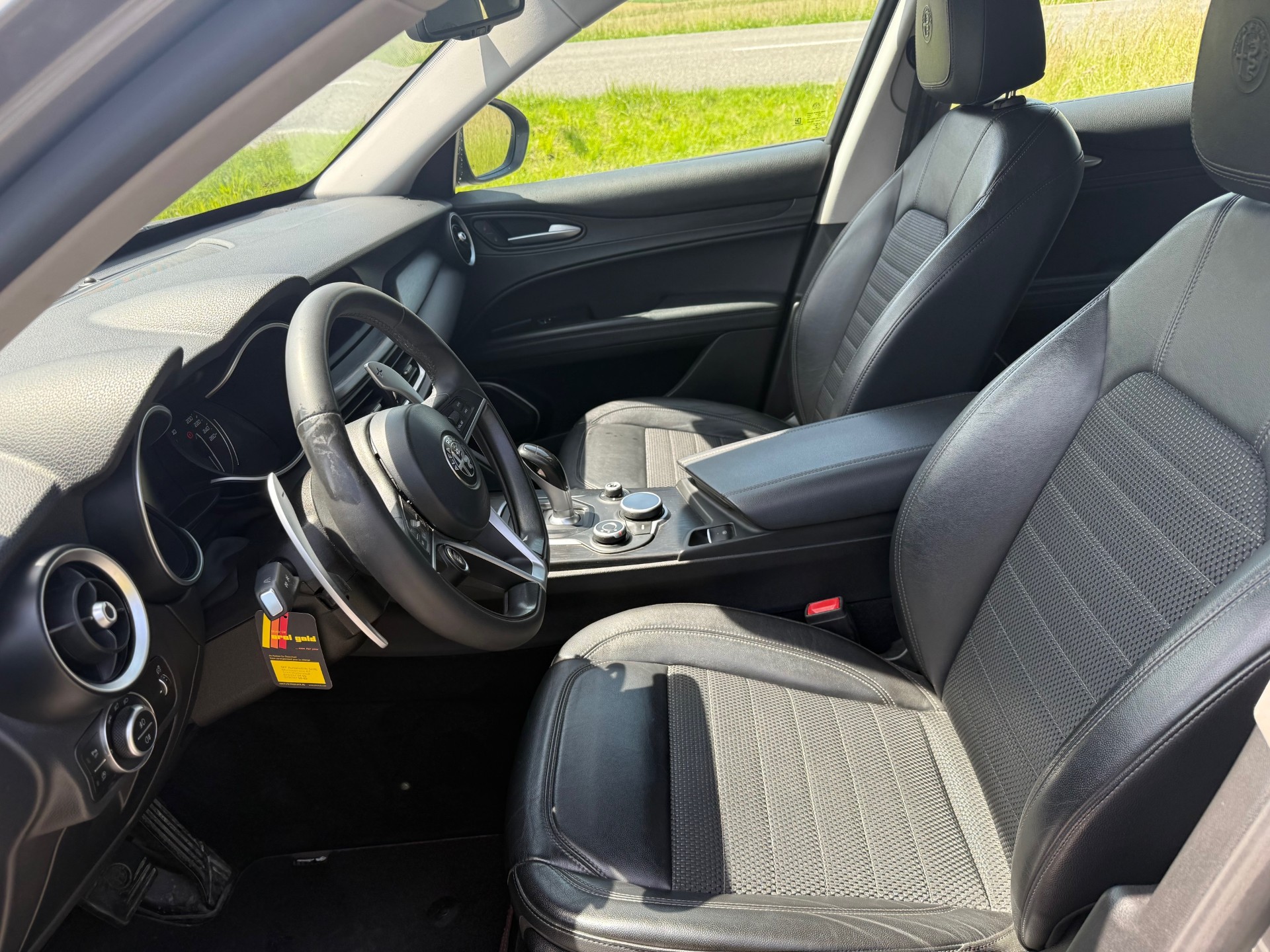 ALFA ROMEO Stelvio 2.2 JTDM Super Q4 Automatic-image-9