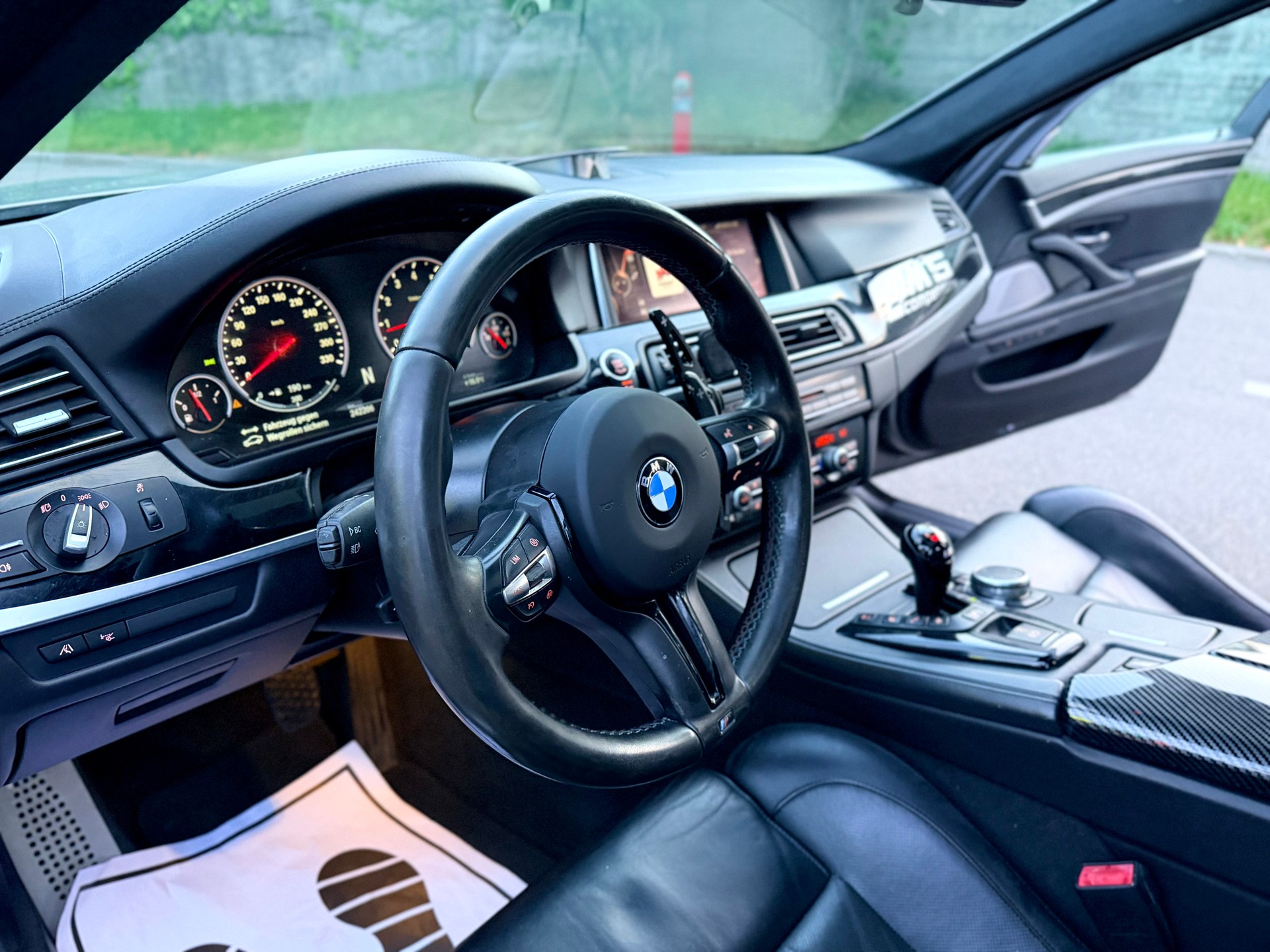 BMW M5 Drivelogic Competition-image-7