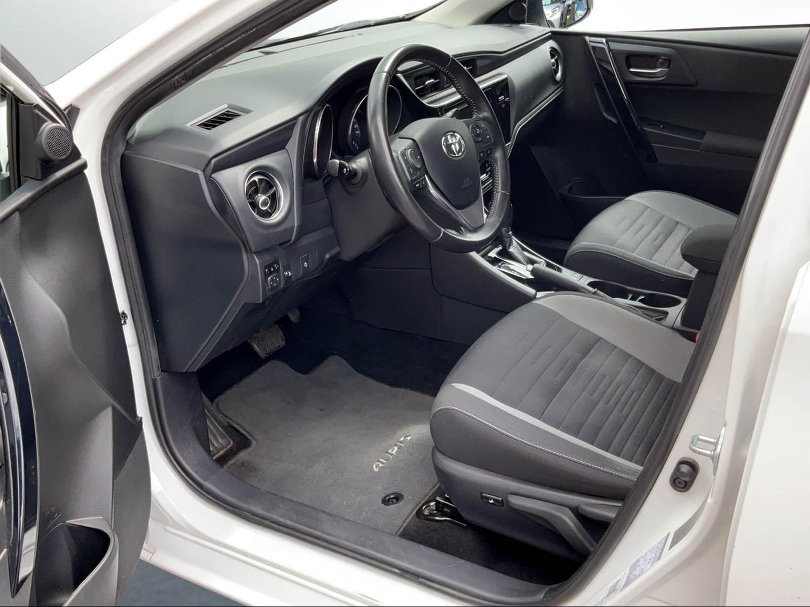 TOYOTA Auris Touring Sports 1.2 T Trend MultiDrive-image-8