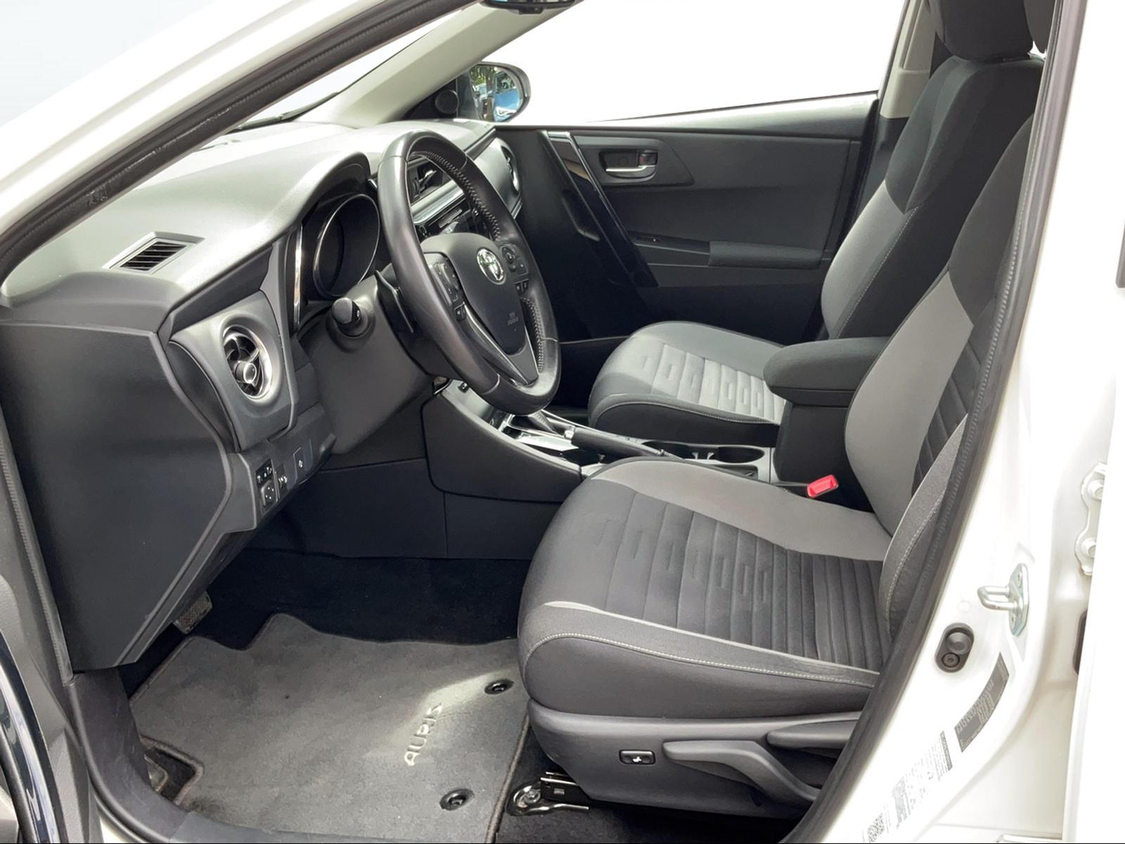 TOYOTA Auris Touring Sports 1.2 T Trend MultiDrive-image-3