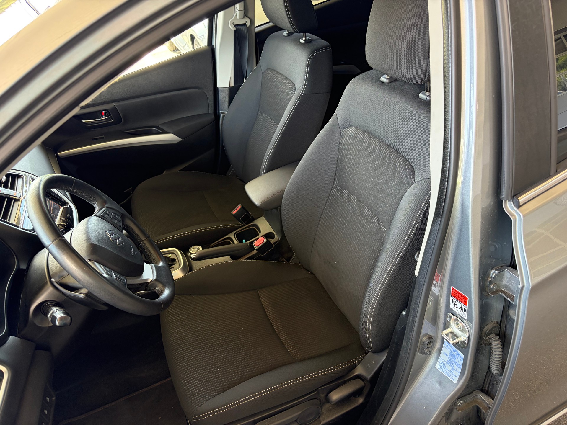 SUZUKI SX4 S-Cross 1.4 16V Piz Sulai 4WD Automatic mit Navi-image-6