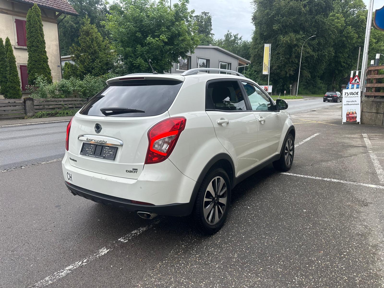 KGM-SsangYong Korando 2.0 e-XDI Sapphire 4WD-showroom-element-2