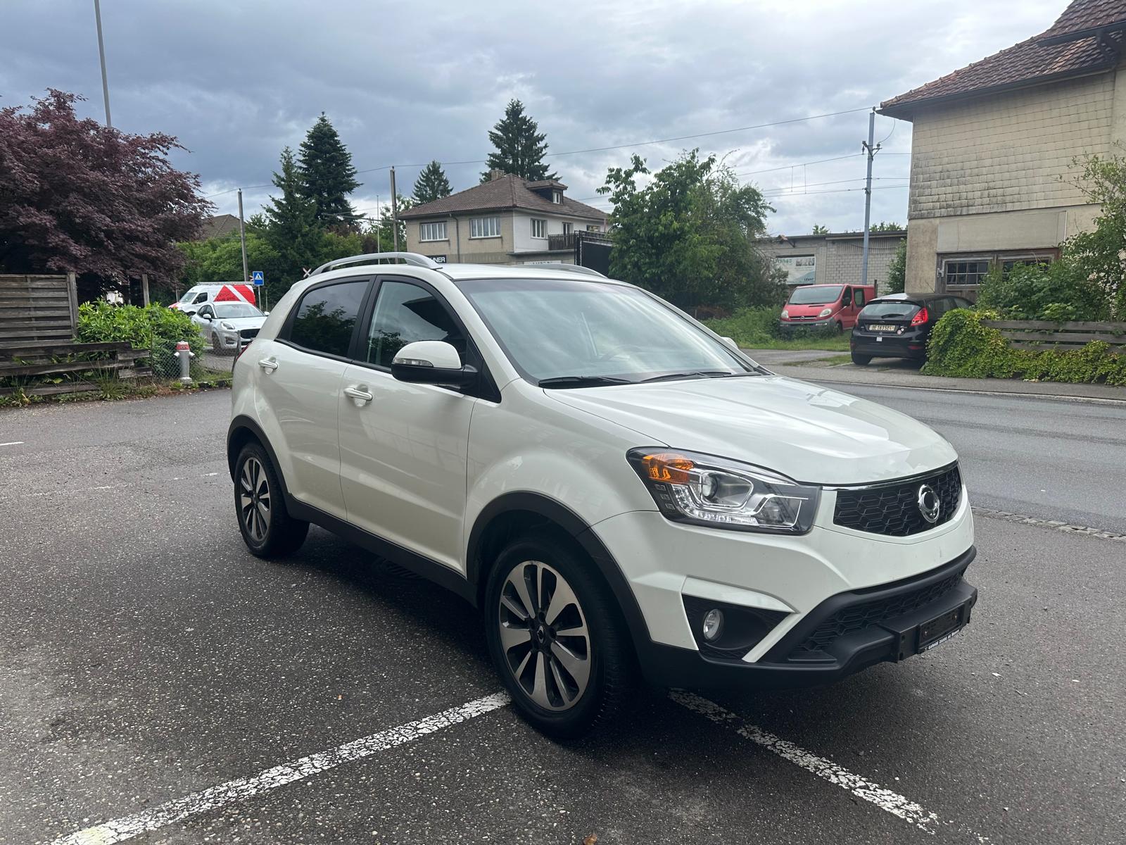 KGM-SsangYong Korando 2.0 e-XDI Sapphire 4WD