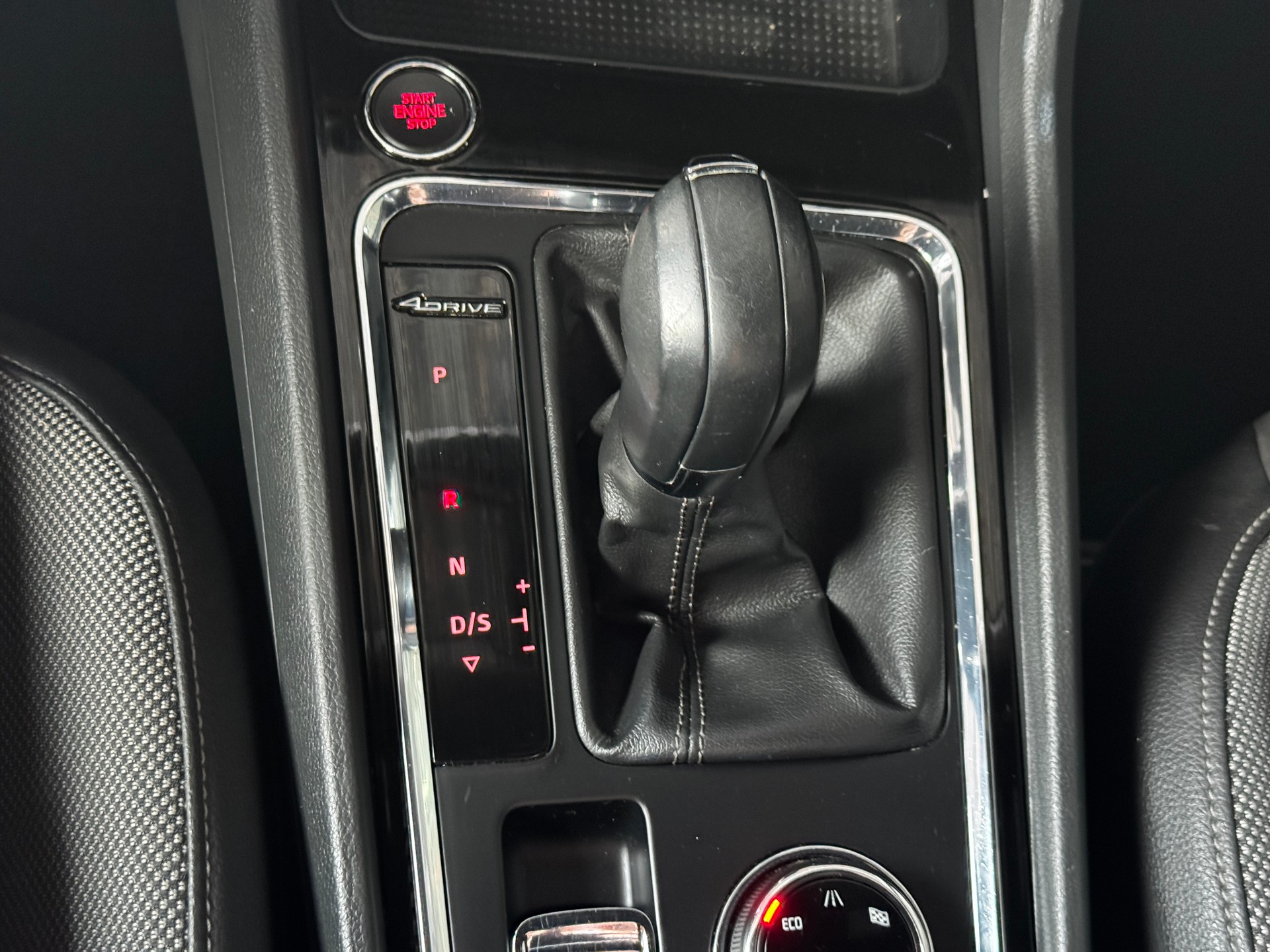 SEAT Ateca 2.0 TDI CR Xcellence 4Drive DSG-image-11