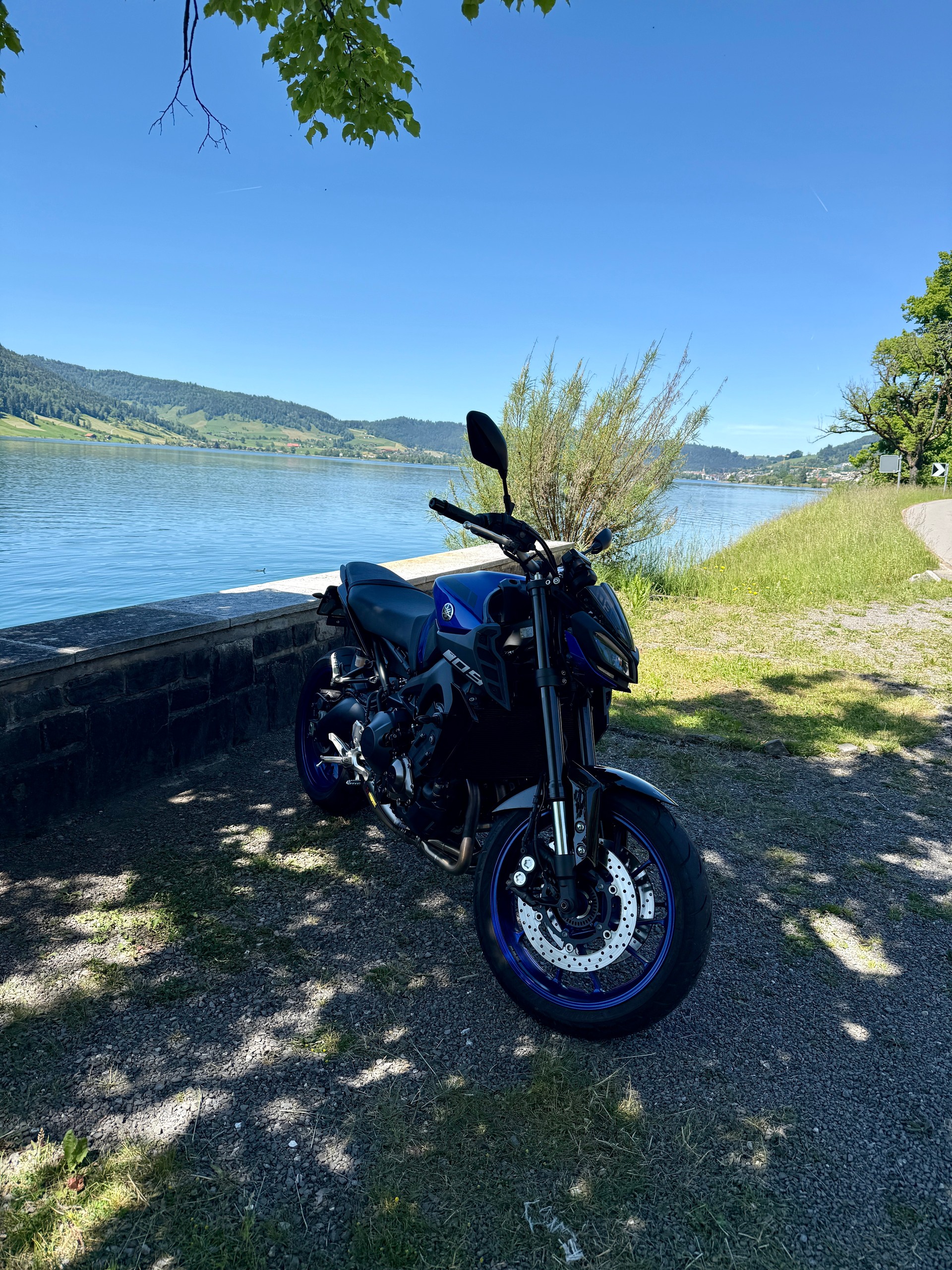 YAMAHA MT-09 ABS-image-1