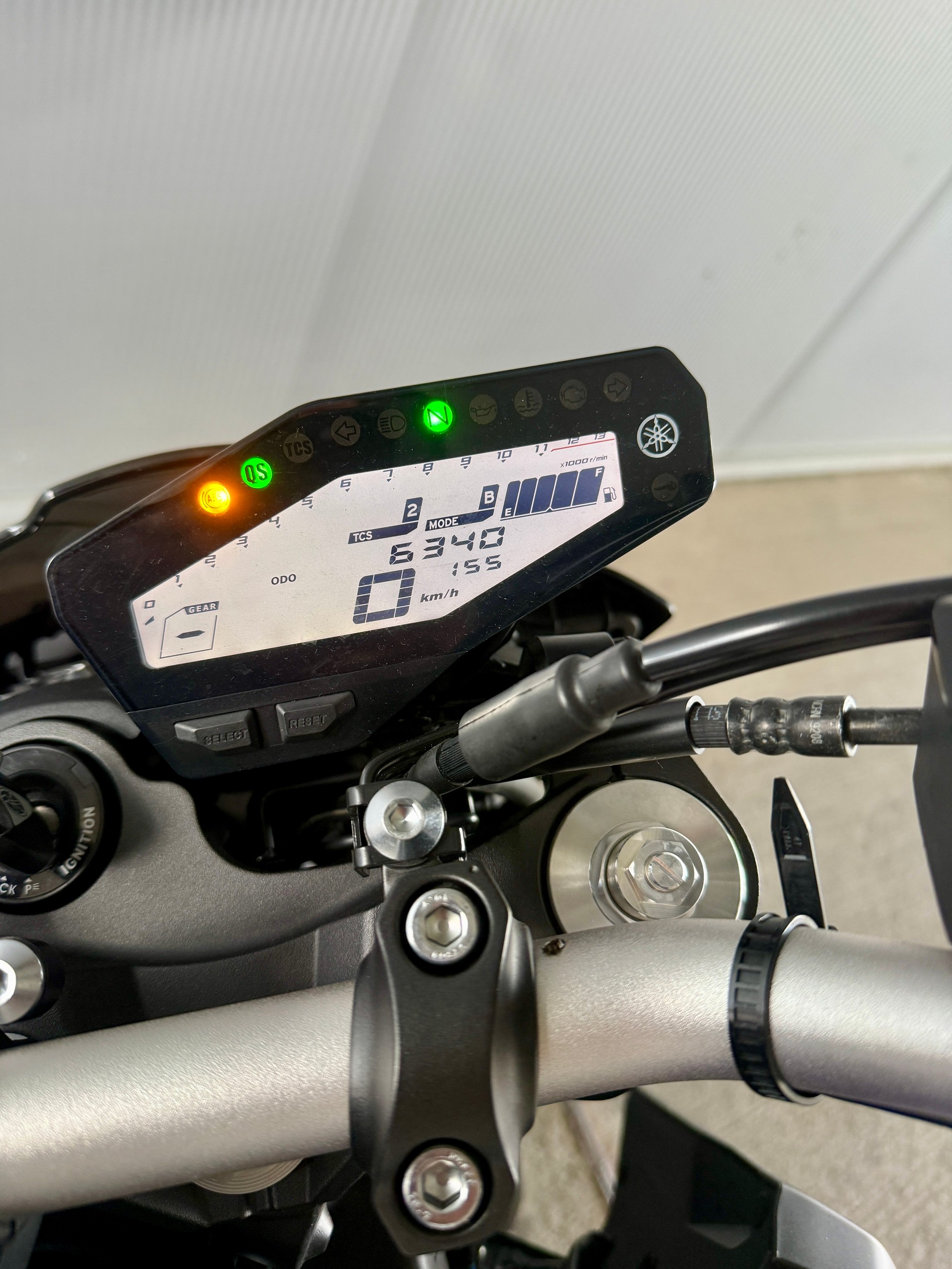 YAMAHA MT-09 ABS-image-7