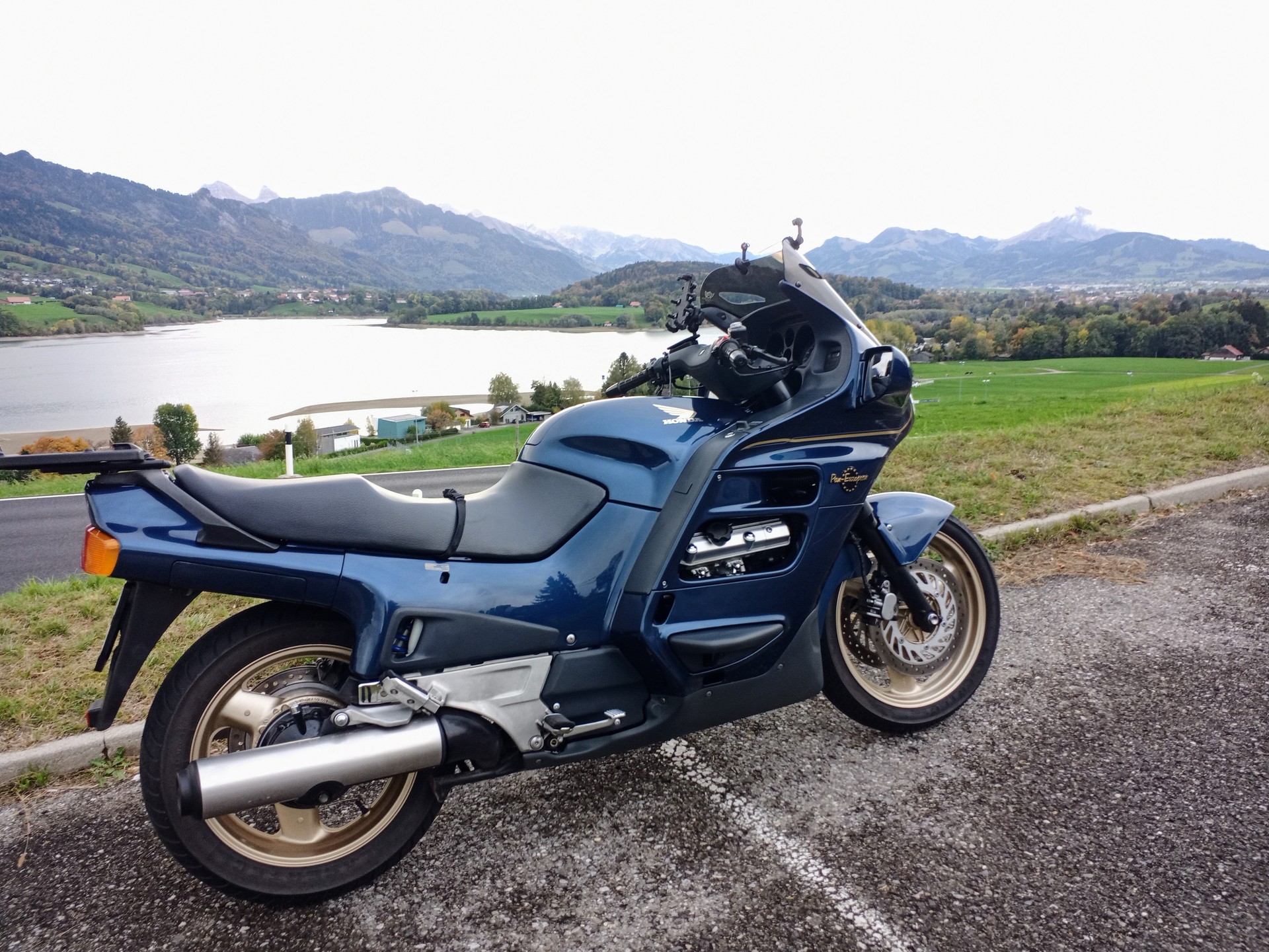 HONDA ST 1100 Pan-European-image-1