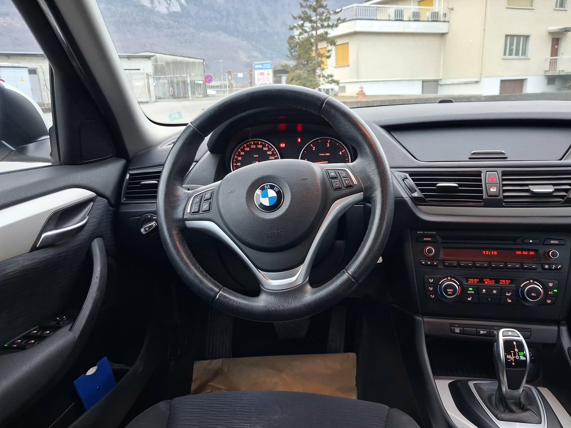 BMW X1 xDrive 18d Steptronic-image-8