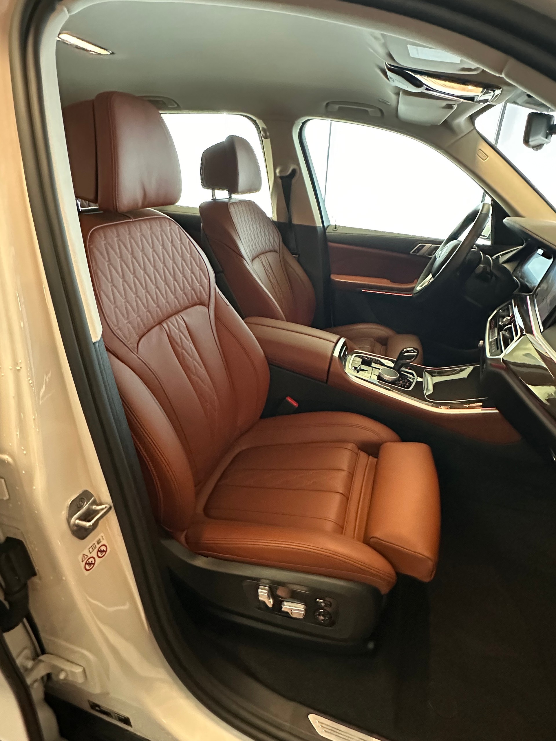 BMW X5 40i xDrive-image-27