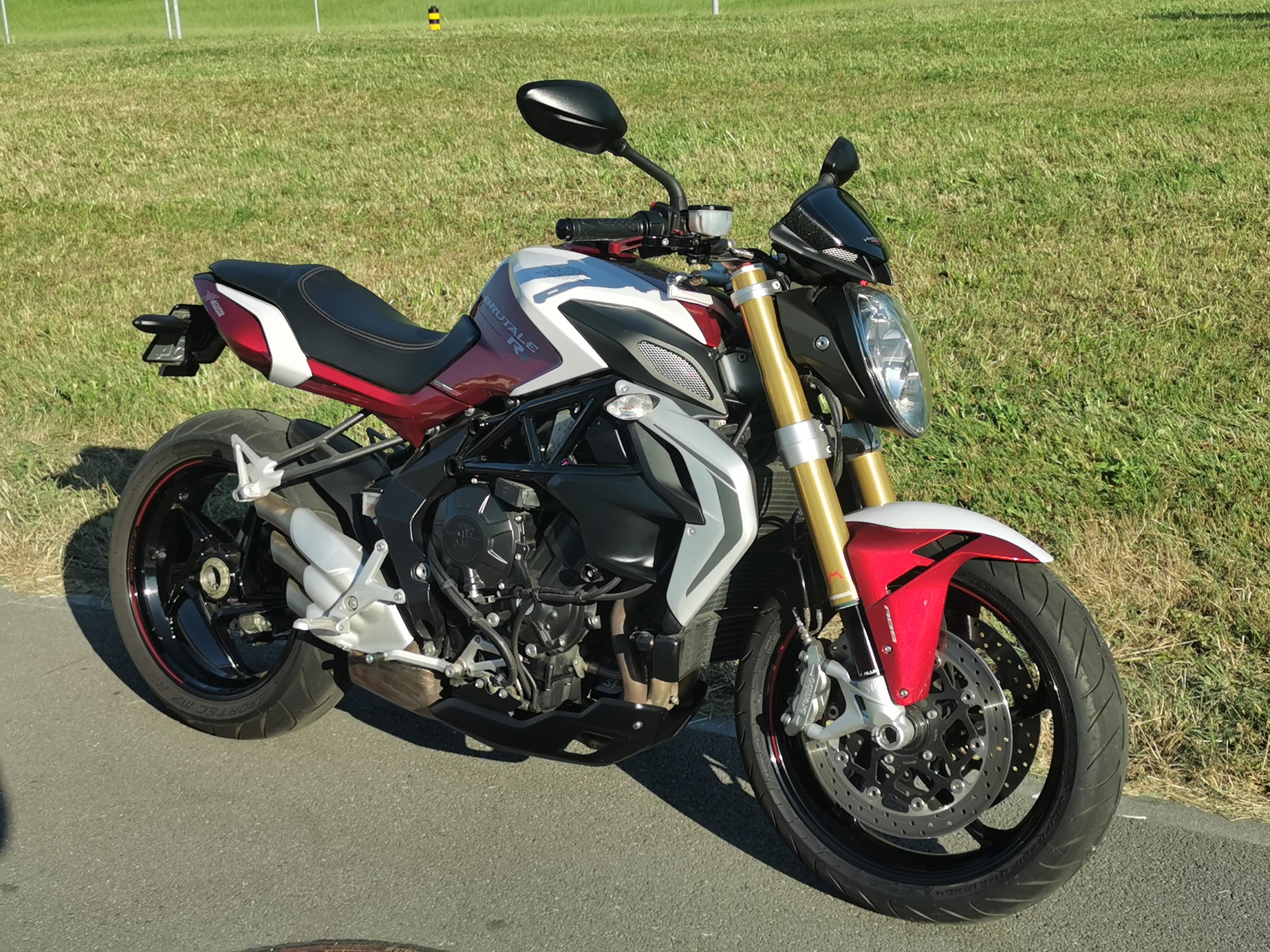 MV AGUSTA B3 Brutale 800 RR ABS-image-5