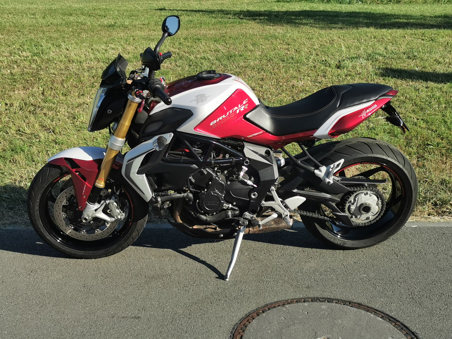MV AGUSTA B3 Brutale 800 RR ABS-image-1
