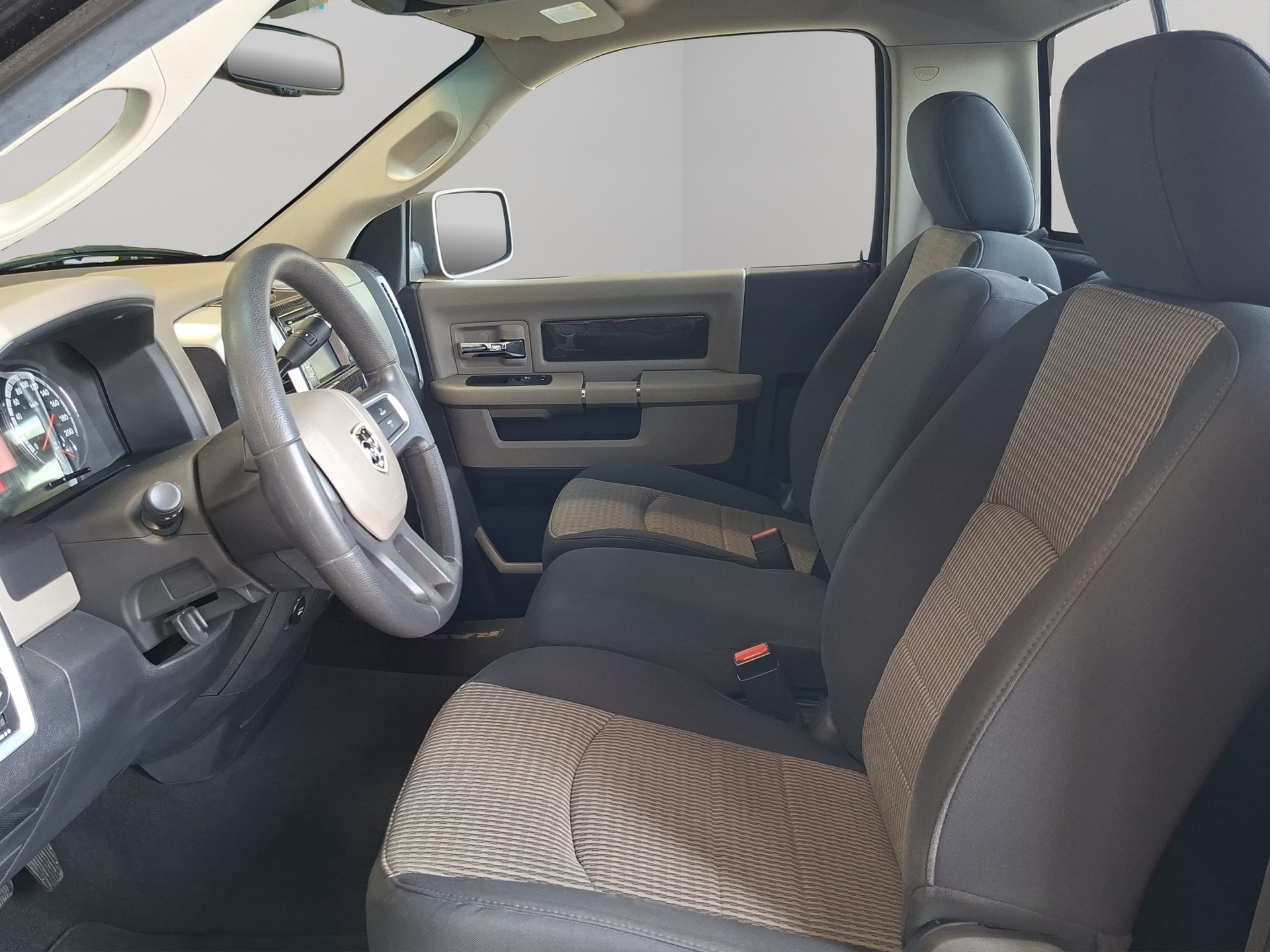 DODGE 1500 5.7 Hemi V8 Singel Cab-image-8
