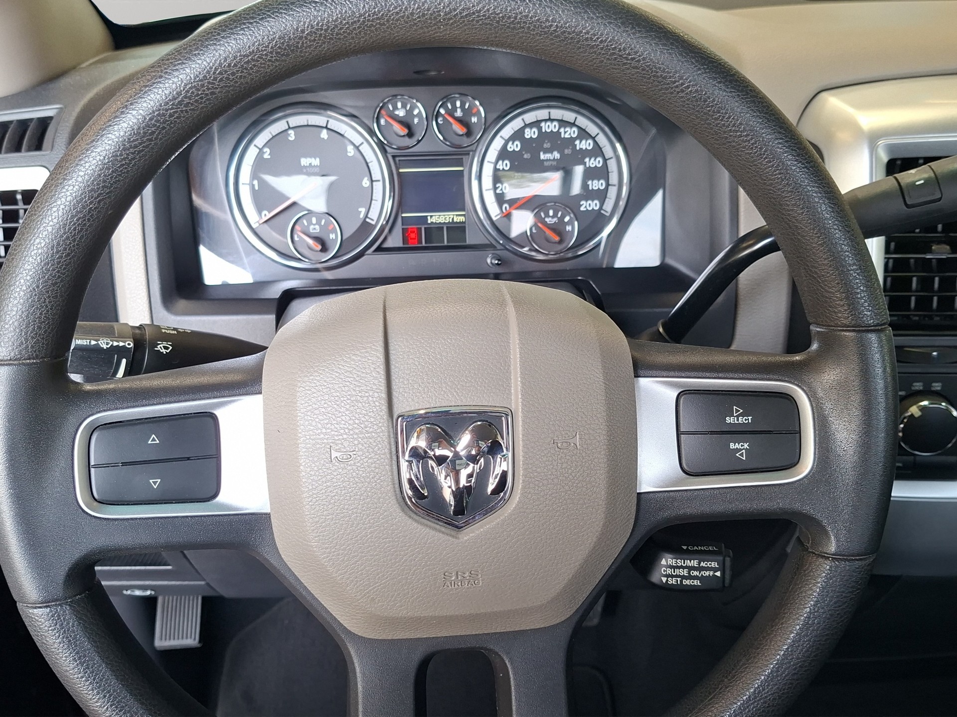 DODGE 1500 5.7 Hemi V8 Singel Cab-image-9