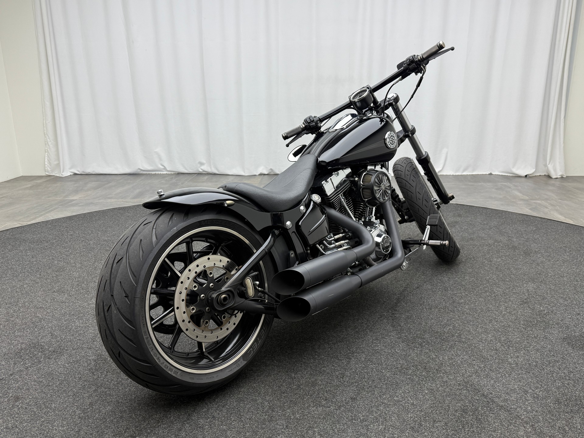 HARLEY-DAVIDSON FXSB Breakout 103 ABS-image-4
