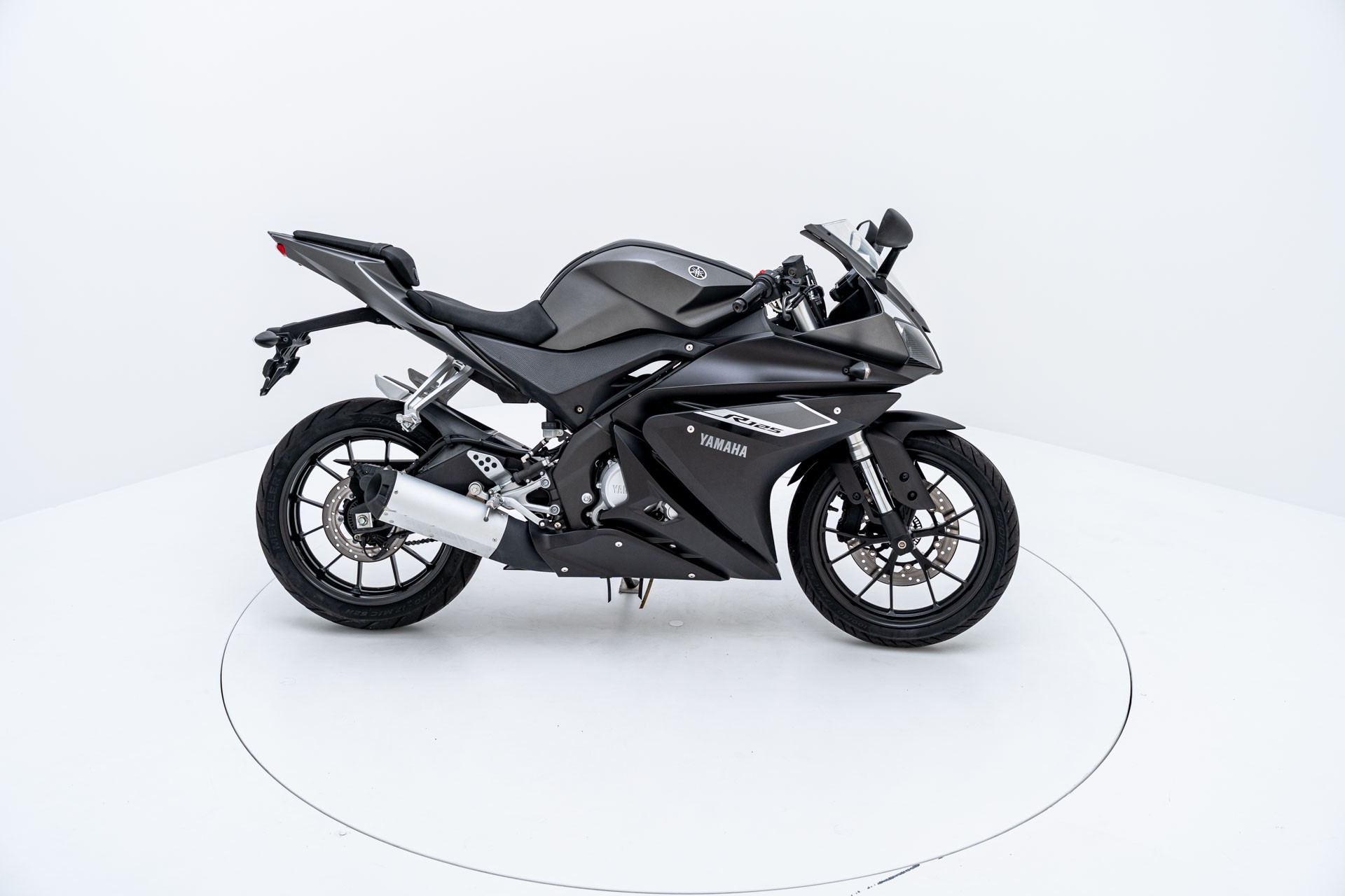 YAMAHA YZF-R 125 ABS-image-0