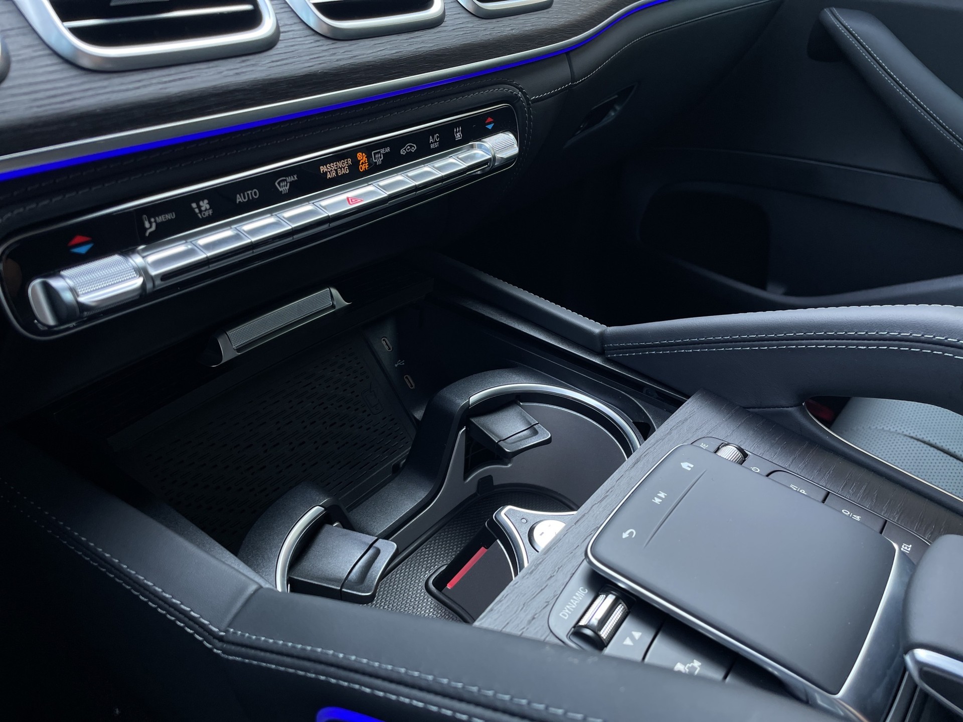 MERCEDES-BENZ GLS 450 d AMG Line 4matic-image-19