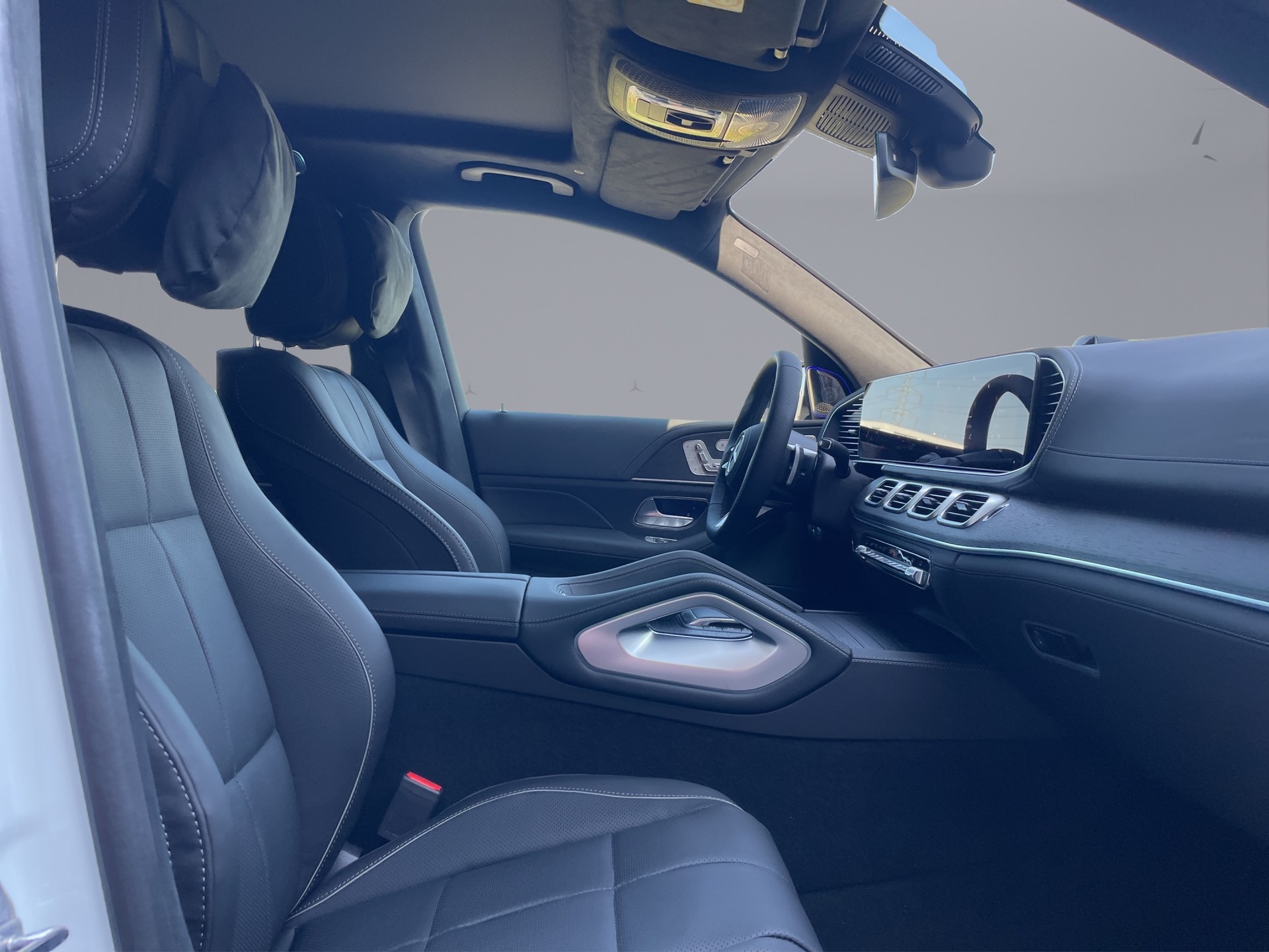 MERCEDES-BENZ GLS 450 d AMG Line 4matic-image-15