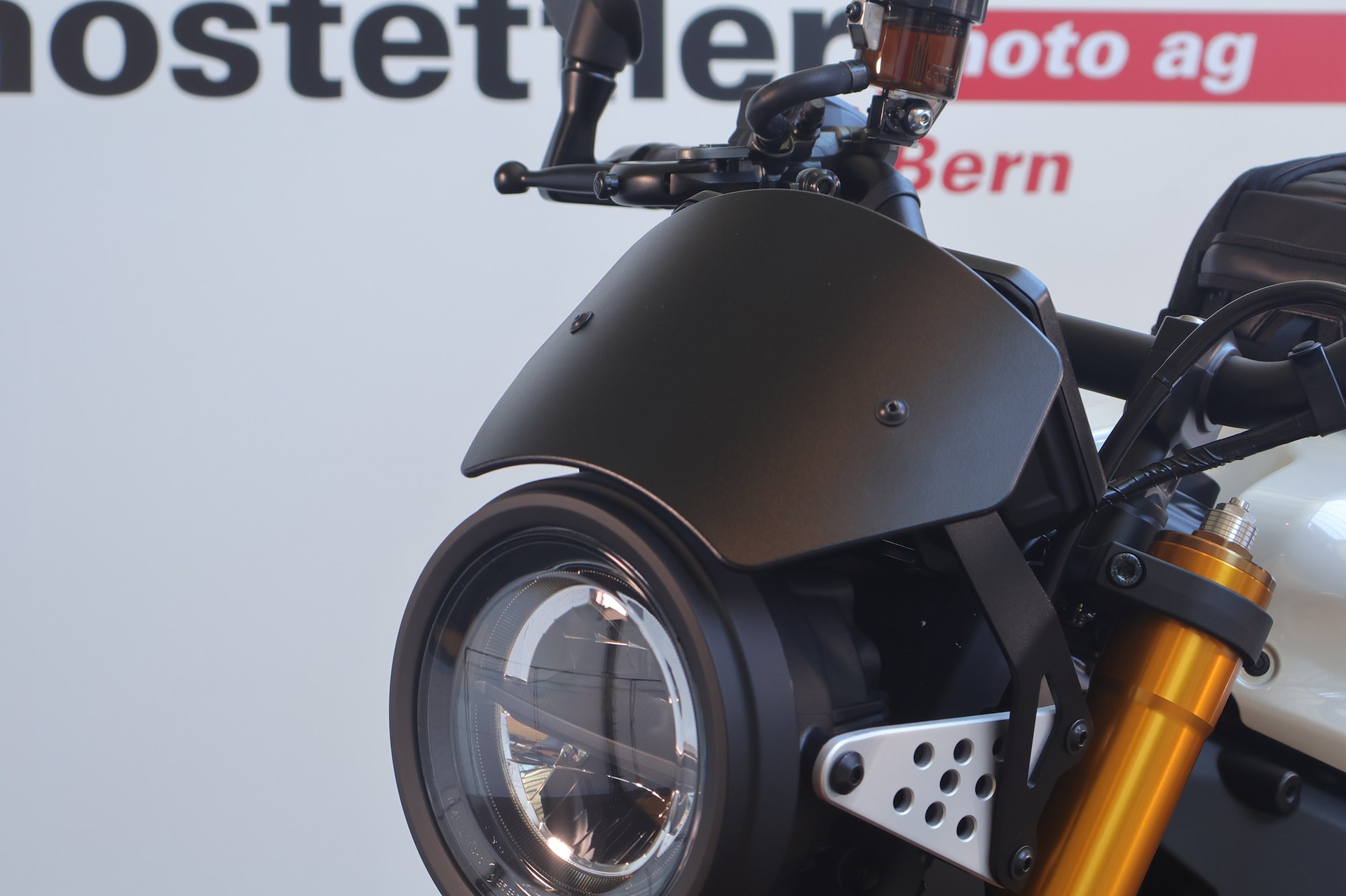 YAMAHA XSR 900-image-6