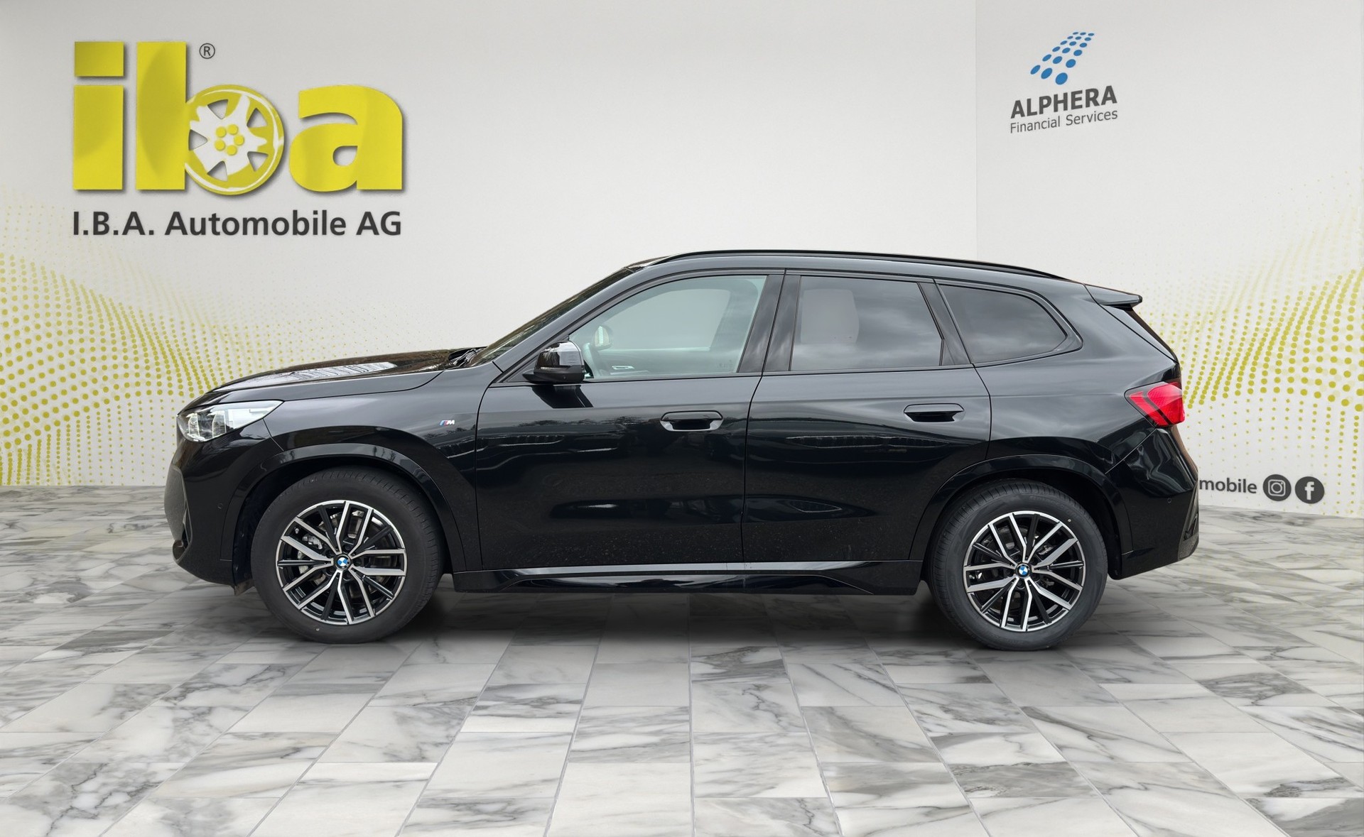 BMW X1 sDrive 20i 48V M Sport INNOVATIONSPAKET-showroom-element-1