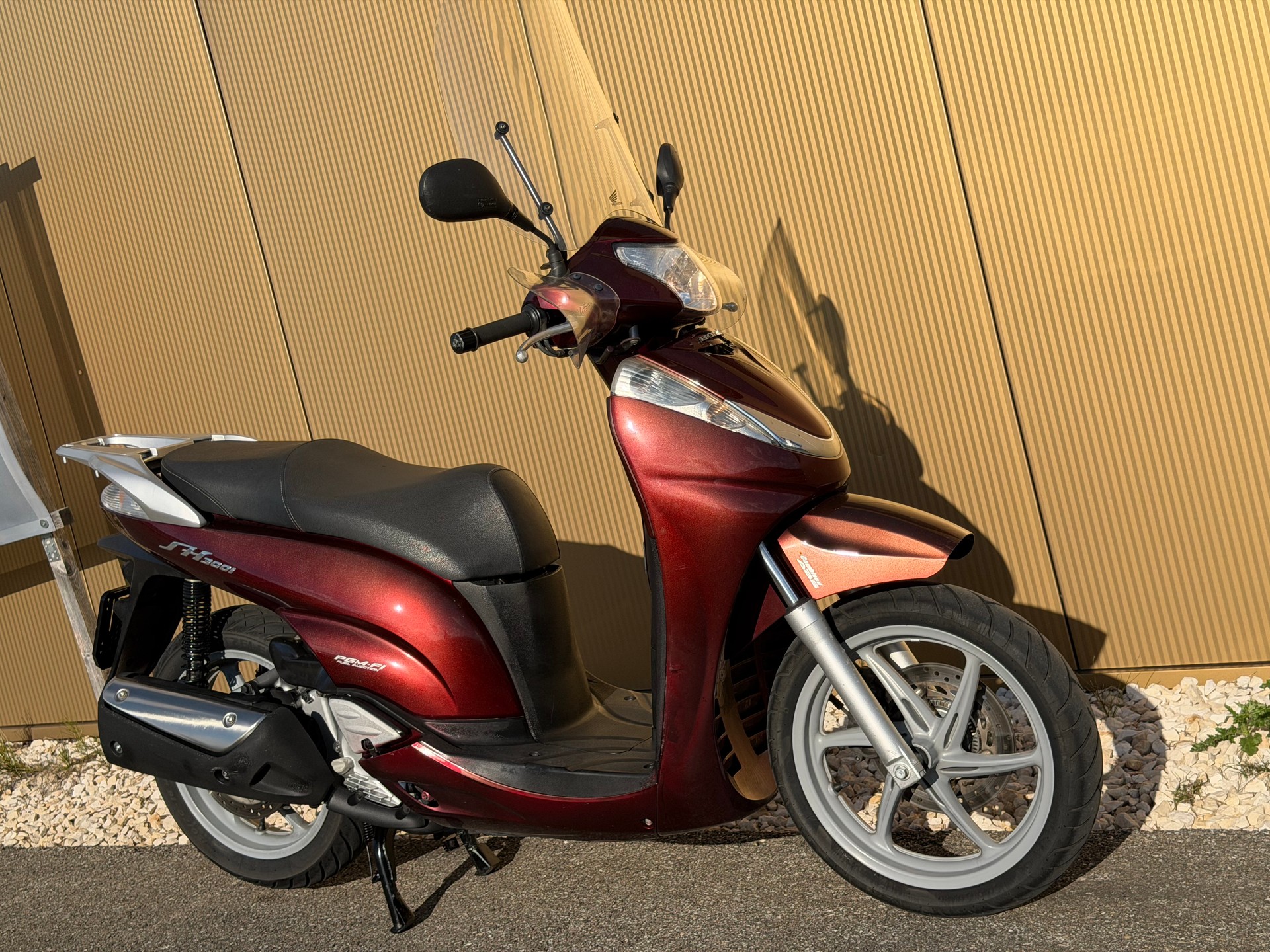 HONDA SH 300 i ABS-image-2