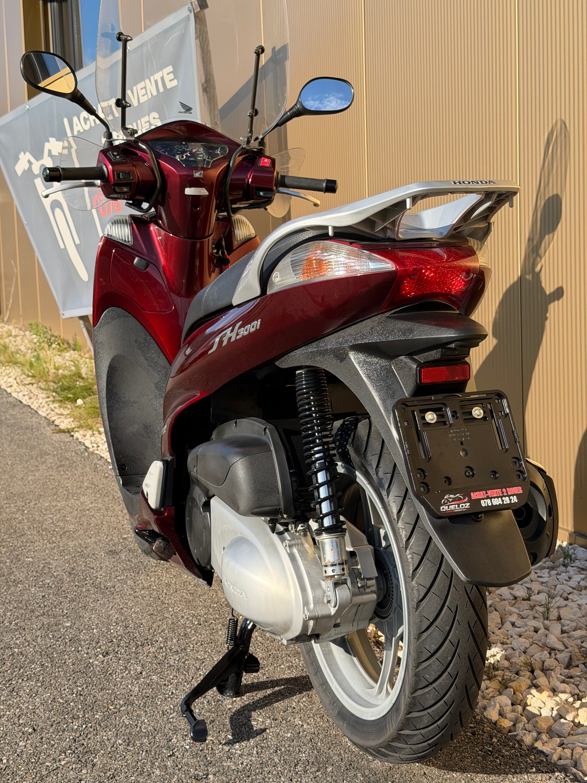 HONDA SH 300 i ABS-image-12