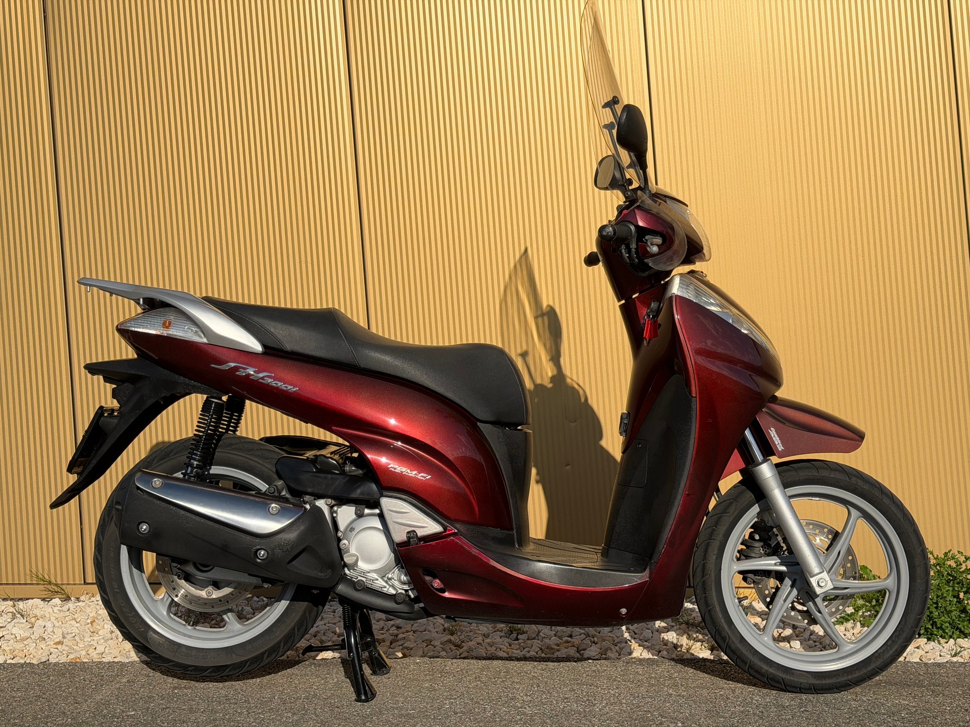 HONDA SH 300 i ABS-image-3