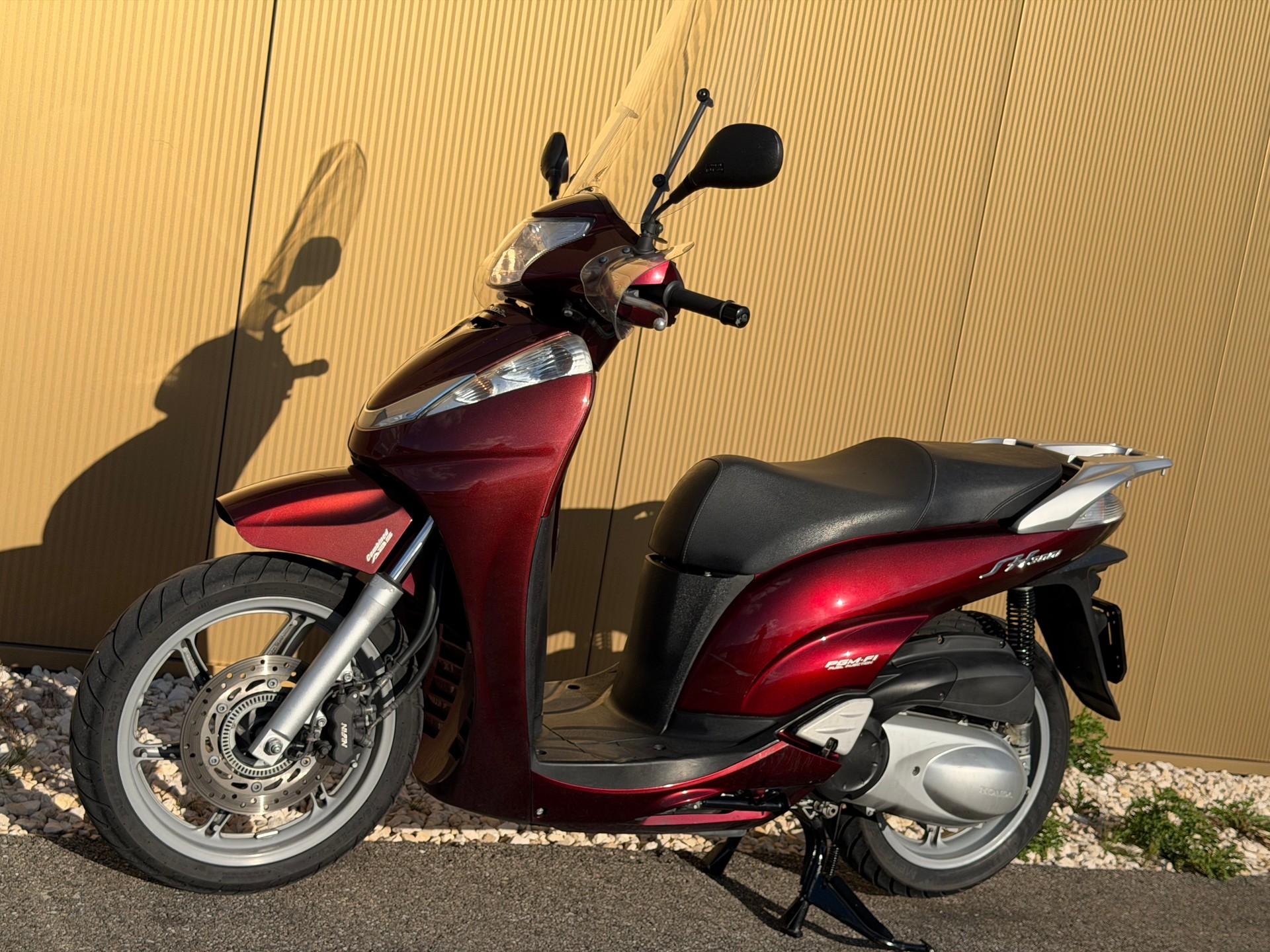 HONDA SH 300 i ABS-image-9
