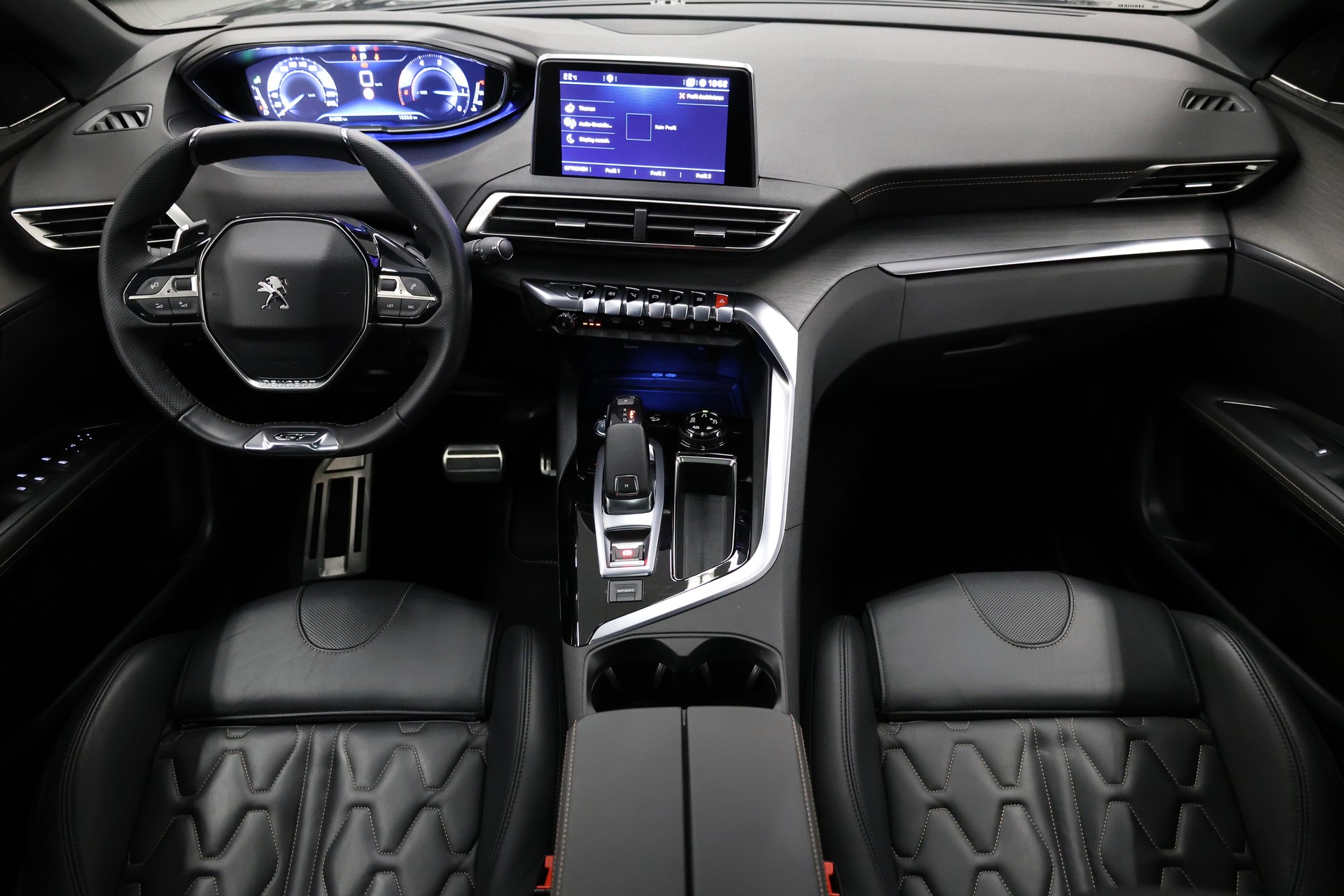 PEUGEOT 3008 2.0 BlueHDi 180 GT-image-13