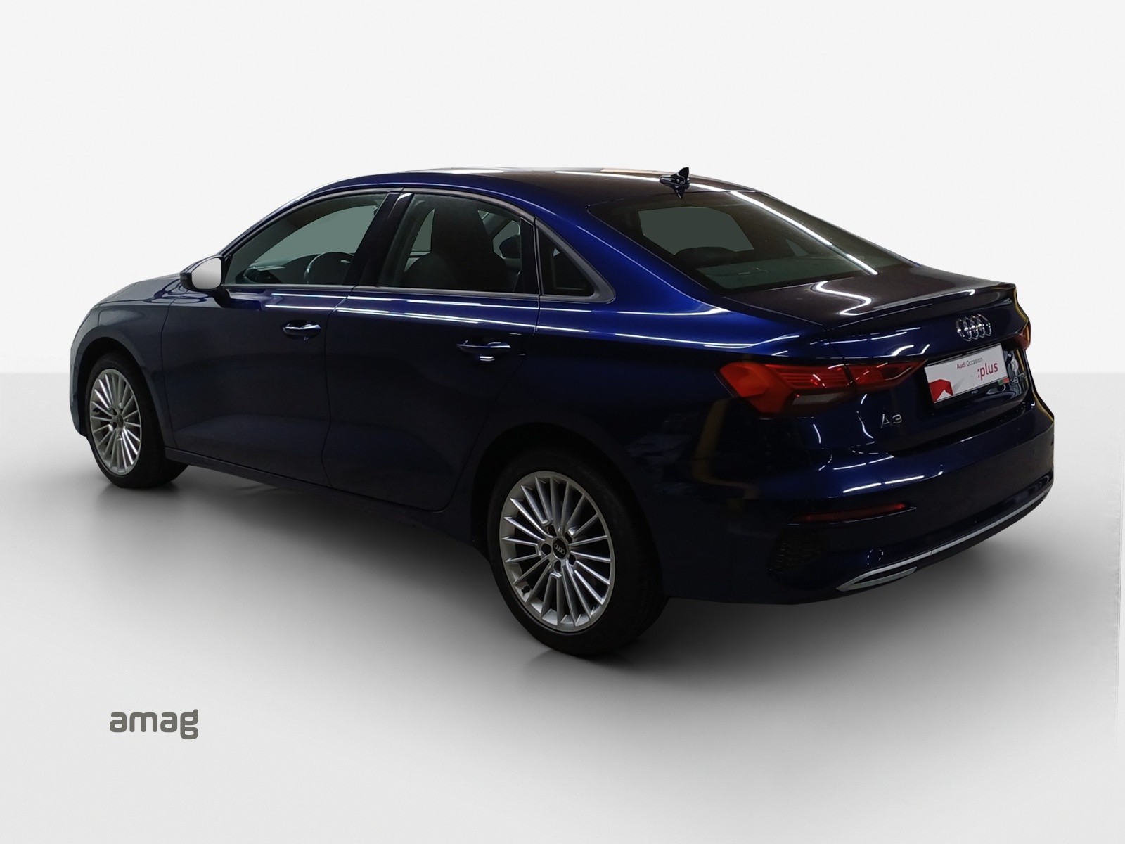 AUDI A3 Limousine 35 TFSI advanced S-tronic-showroom-element-2