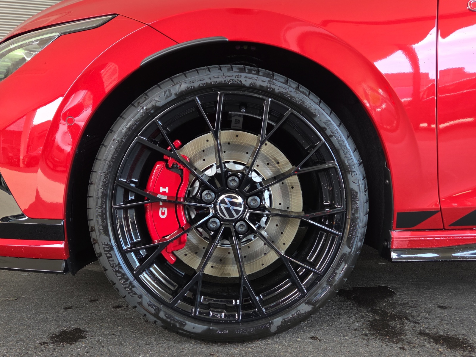 VW Golf 2.0 TSI GTI Clubsport DSG-image-9