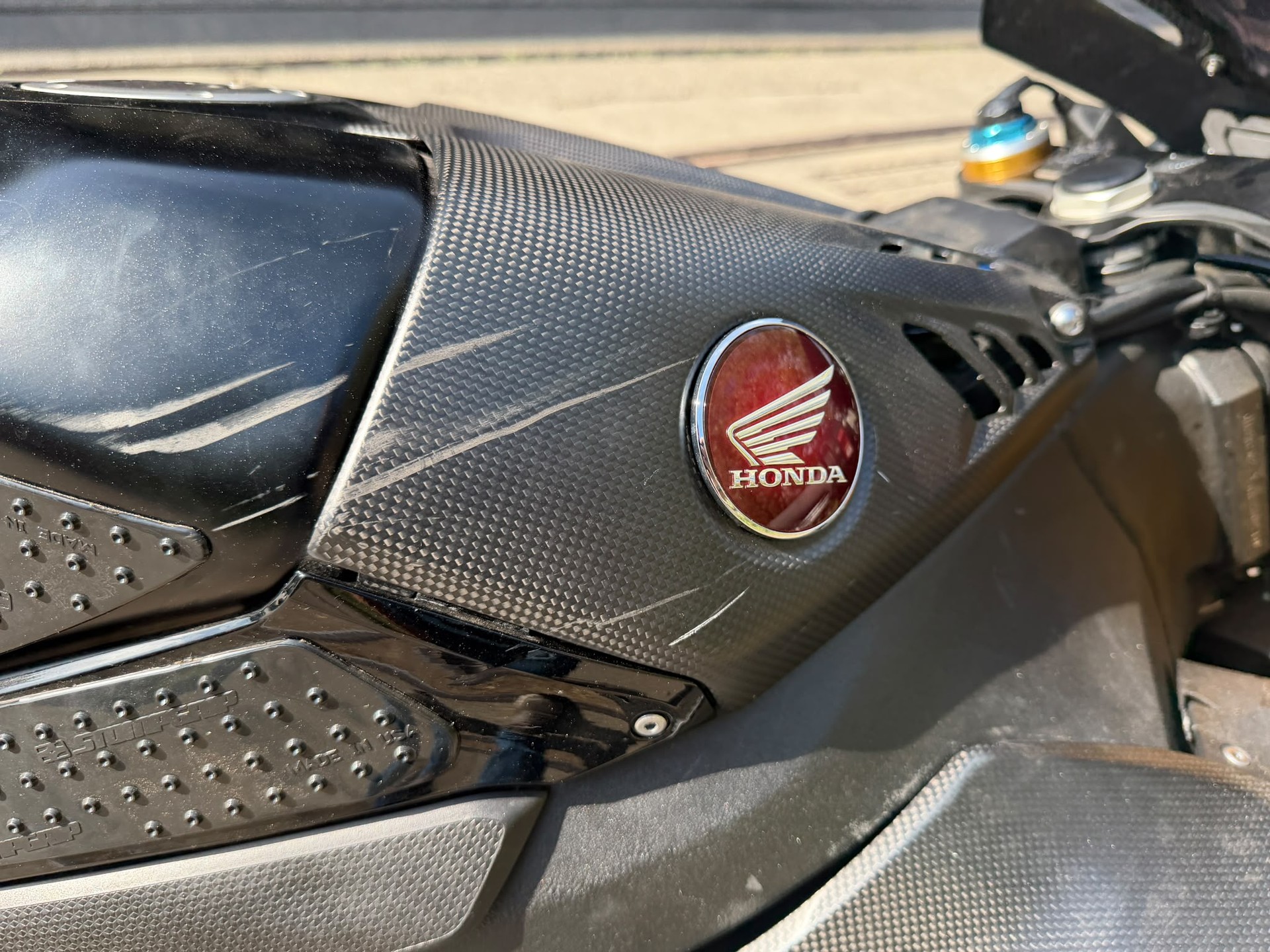 HONDA SP Carbon Edition-image-2